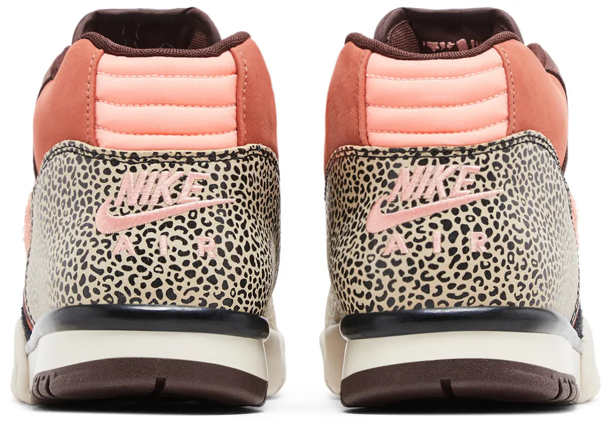 IF0501 200 Nike SB Air Trainer 1 Arts-Rec Limestone