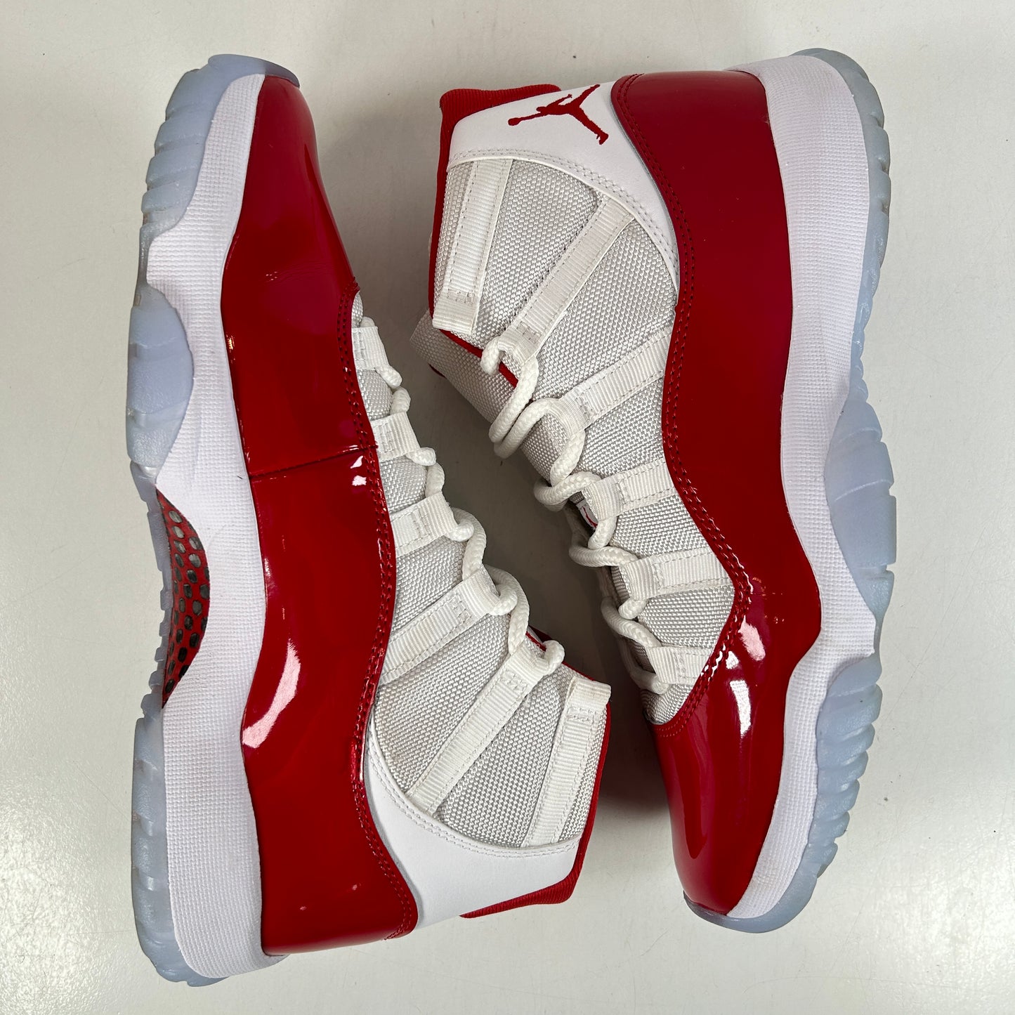 CT8012 116 Jordan 11 Retro Cherry (2022) [USED] - 8 M (Used2)