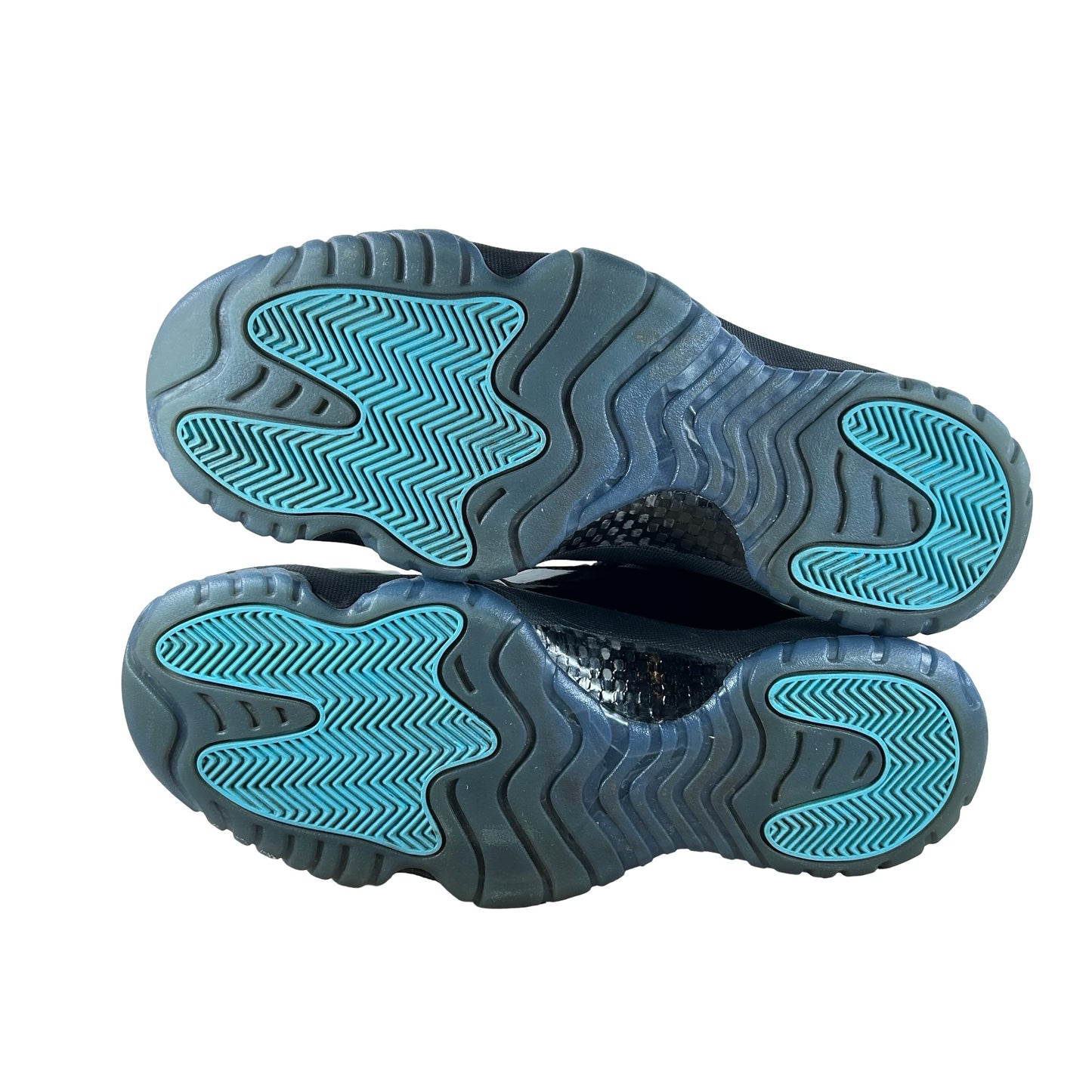 CT8012 047 Jordan 11 Retro Gamma Blue (2025) [USED] - 12 M (Used4)