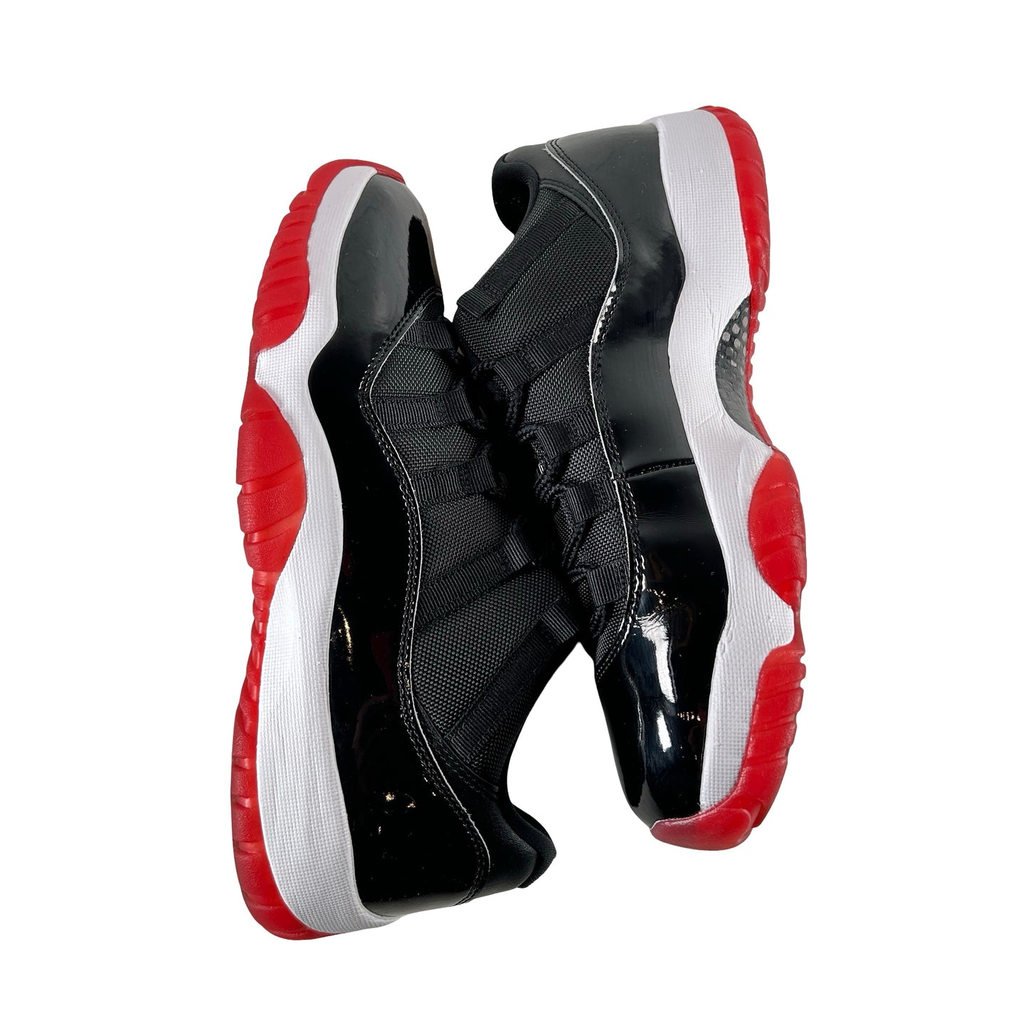 FV5104 006 Jordan 11 Retro Low Bred (2025) - 9.5 M (VNDS)