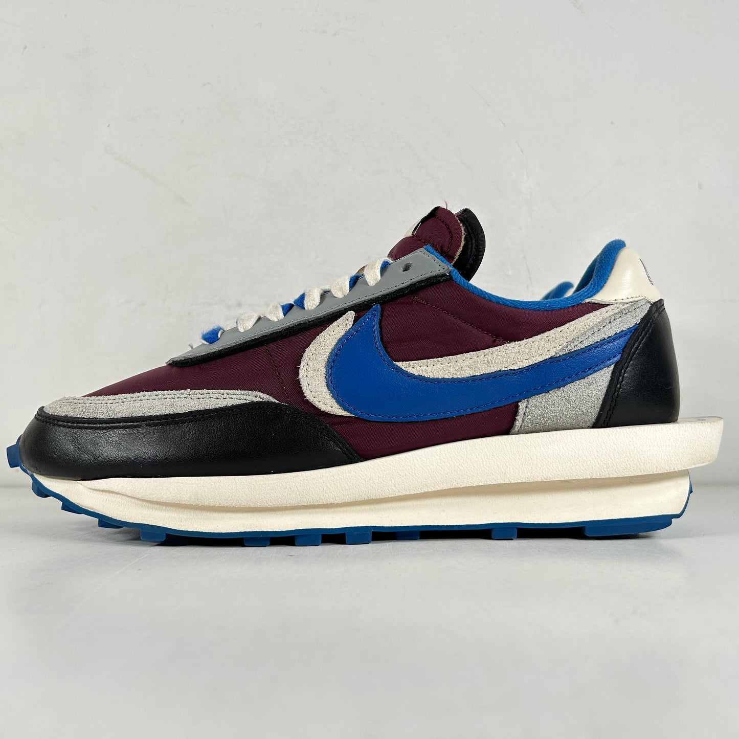 DJ4877 600 Nike LD Waffle sacai Undercover Night Maroon [USED] - 10 M (Used)