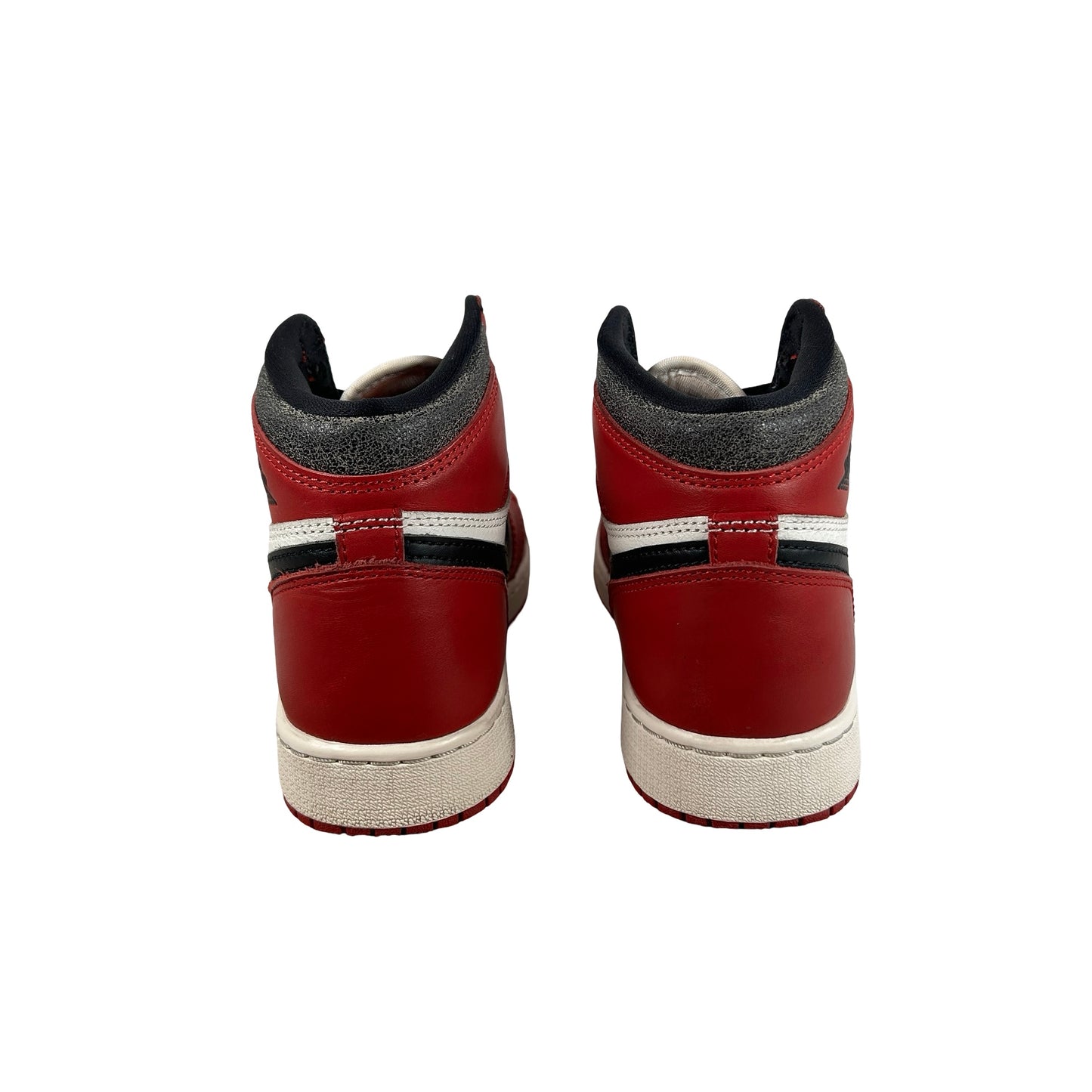 FD1437 612 Jordan 1 Retro High OG Chicago Lost and Found (GS) [USED] - 5 Y (Used2)
