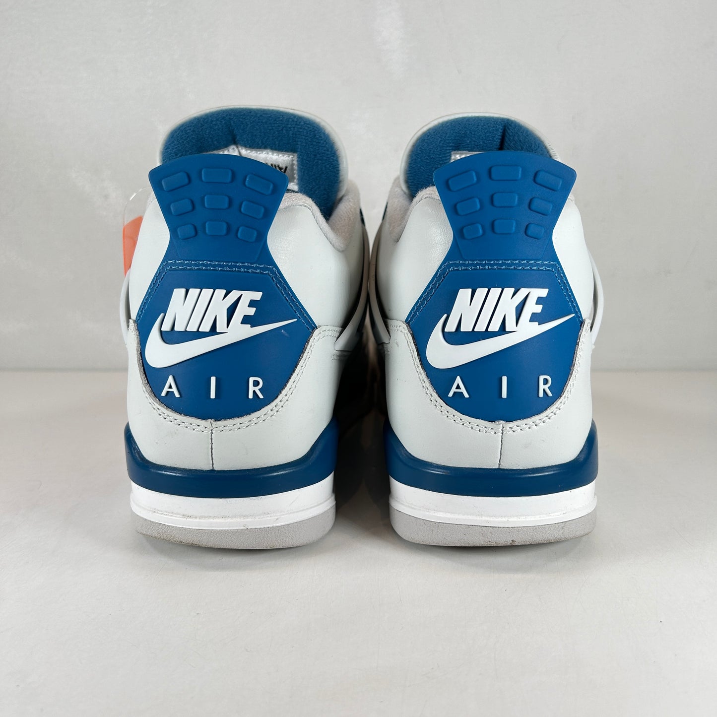 FV5029 141 Jordan 4 Retro Military Blue (2024) [USED] - 8.5 M (Used)