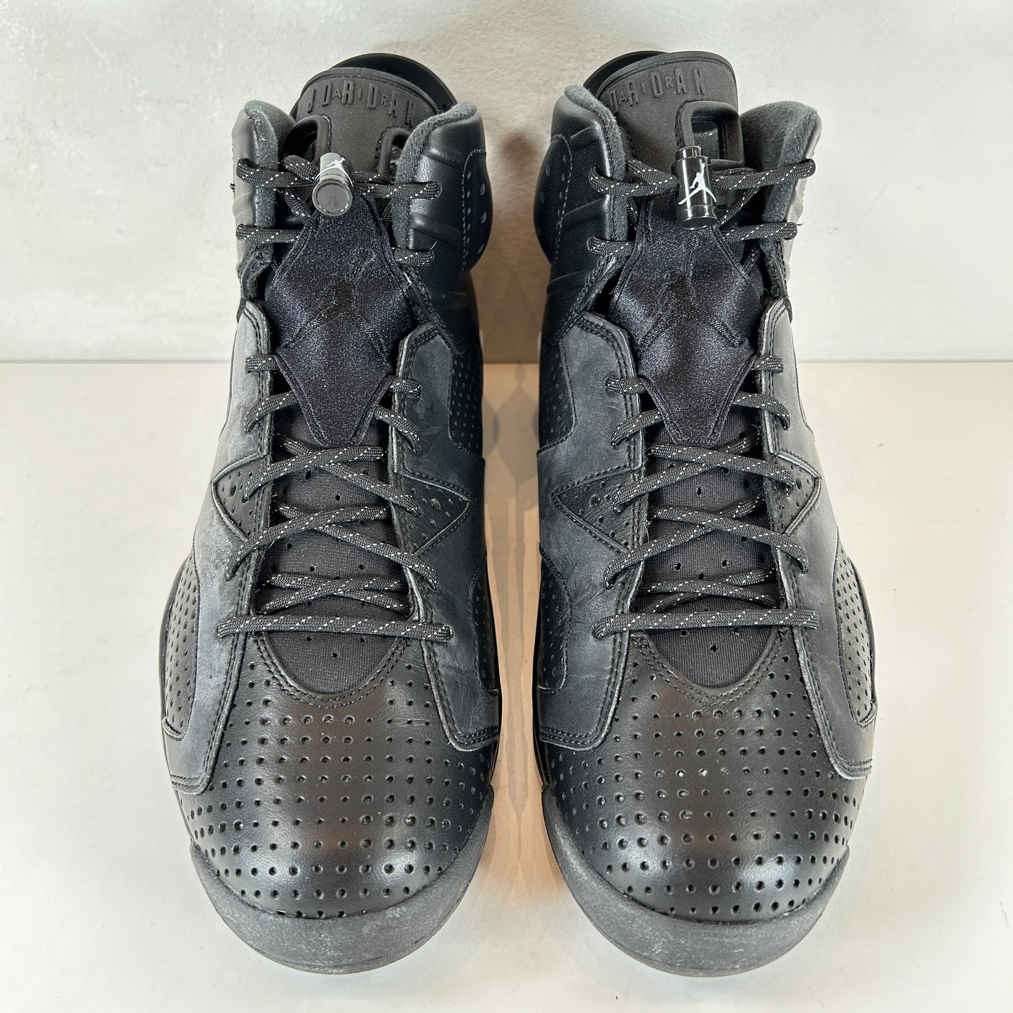 384664 020 Jordan 6 Retro Black Cat [USED] - 12 M (Used)