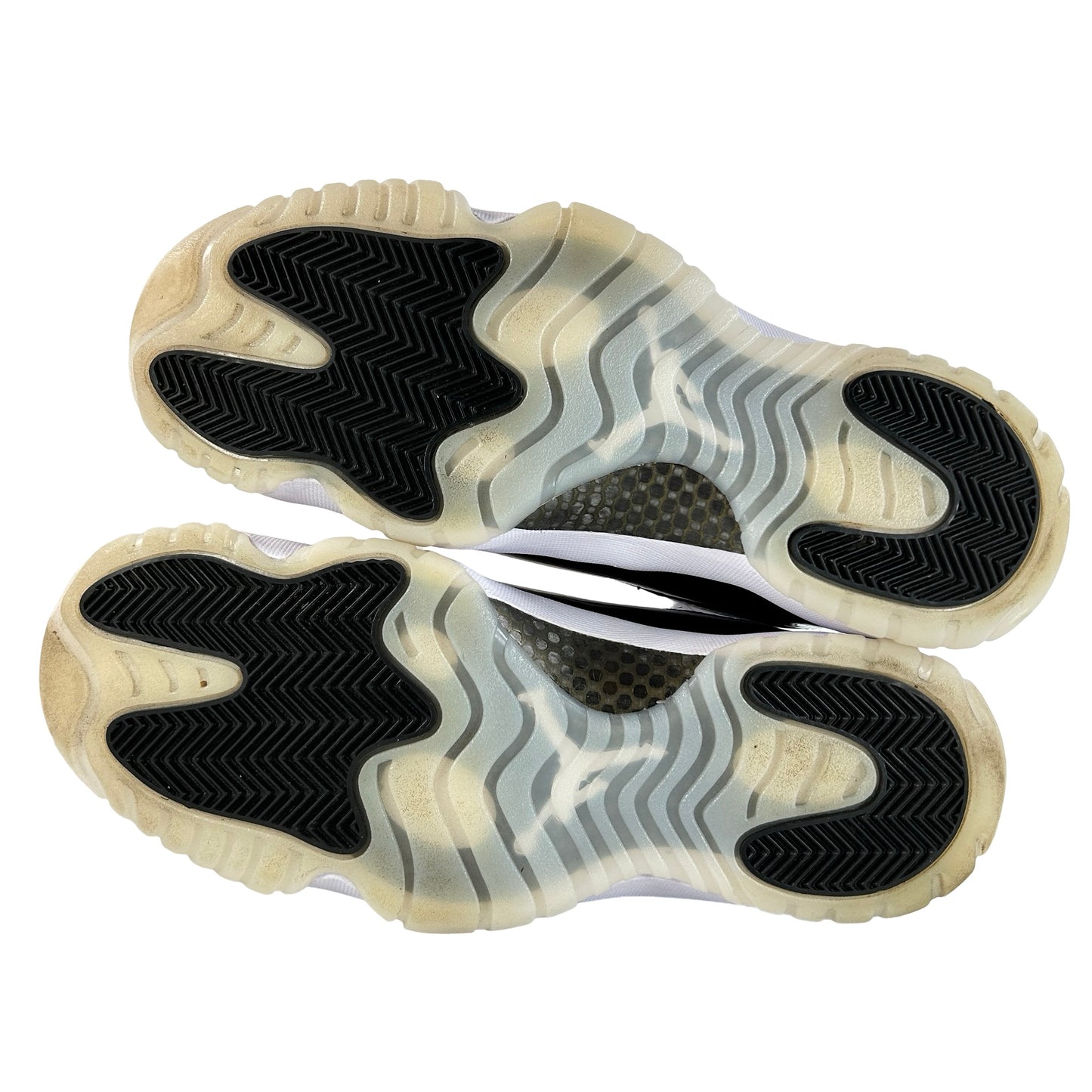 CT8012 170 Jordan 11 Retro DMP Defining Moments (2023) [USED] - 10.5 M (VNDS)
