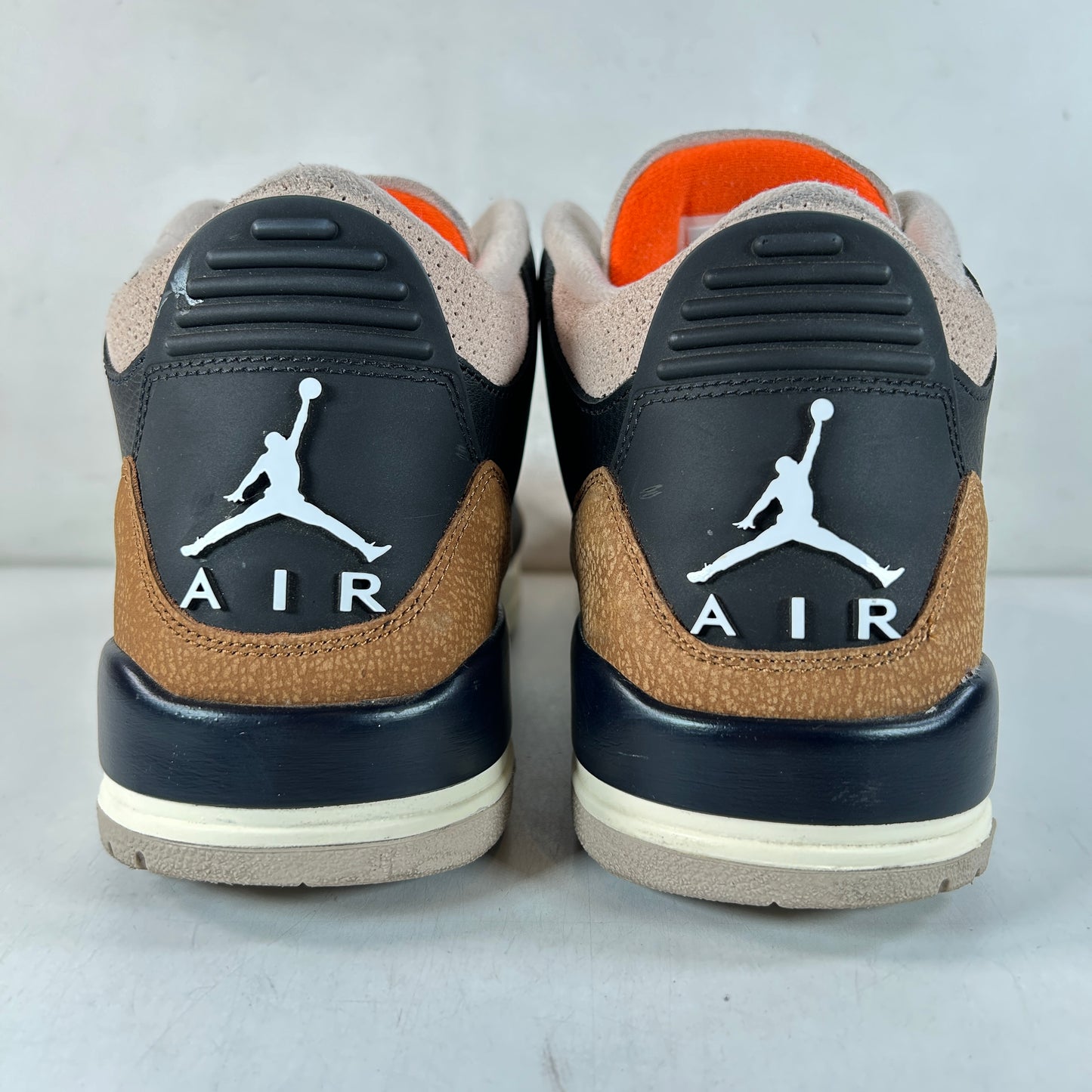 CT8532 008 Jordan 3 Retro Desert Elephant [USED] - 13 M (Used2)