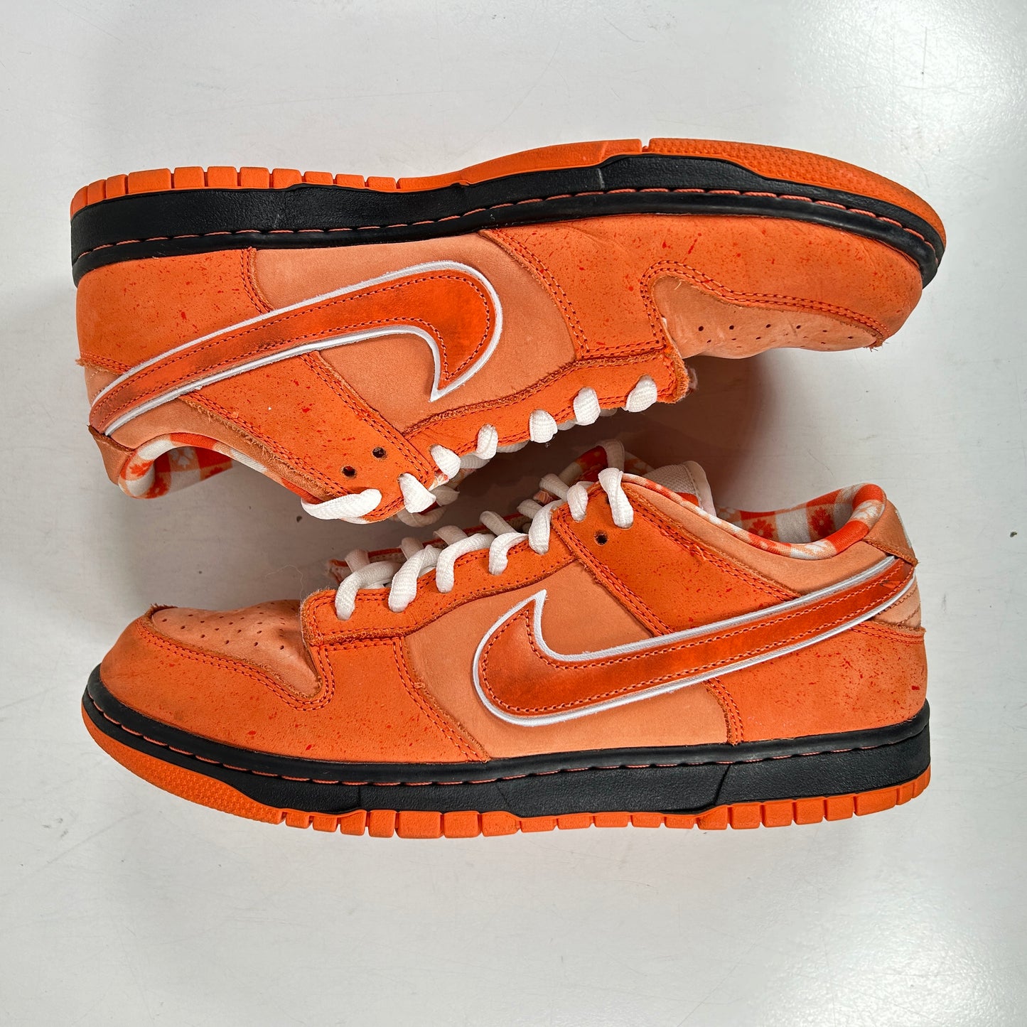 FD8776 800 Nike SB Dunk Low Concepts Orange Lobster [USED] - 8.5 M (Used)