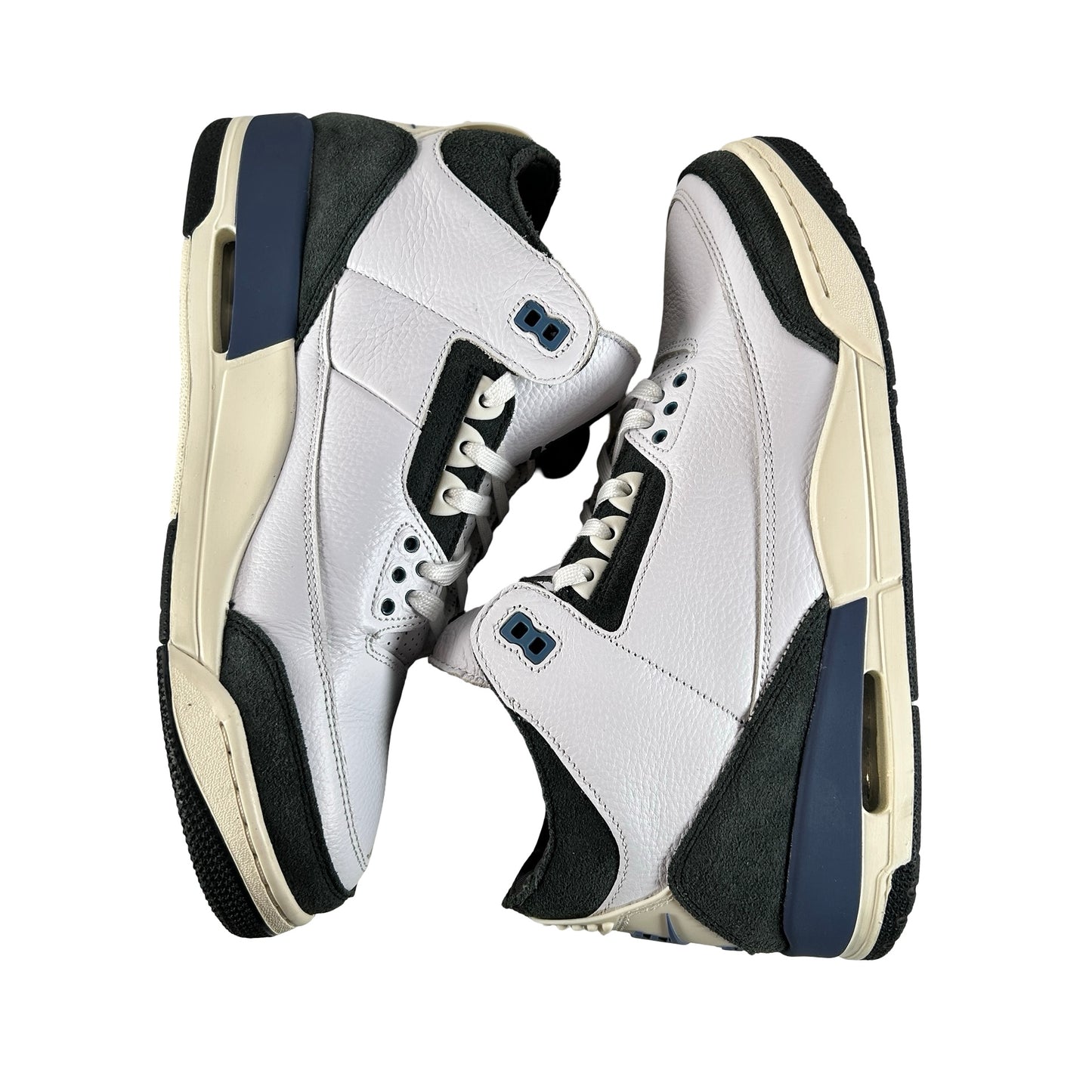 HV8571 100 Jordan 3 Retro OG SP A Ma Maniére Diffused Blue [USED] - 11 M (Used)