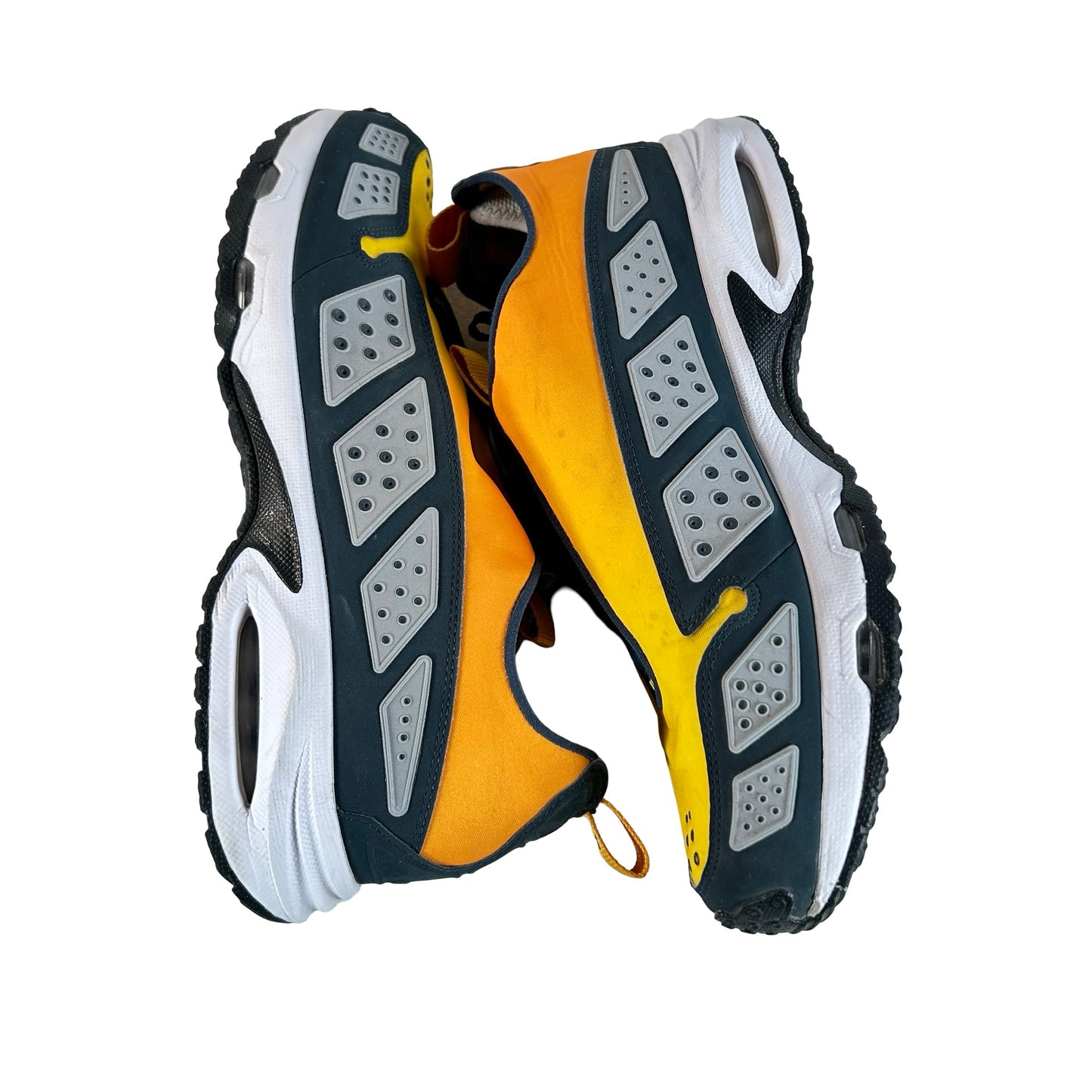 HJ8080 700 Nike Air Max Sunder Canyon Gold Deep Ocean (W) [USED] - 13 W (Used)