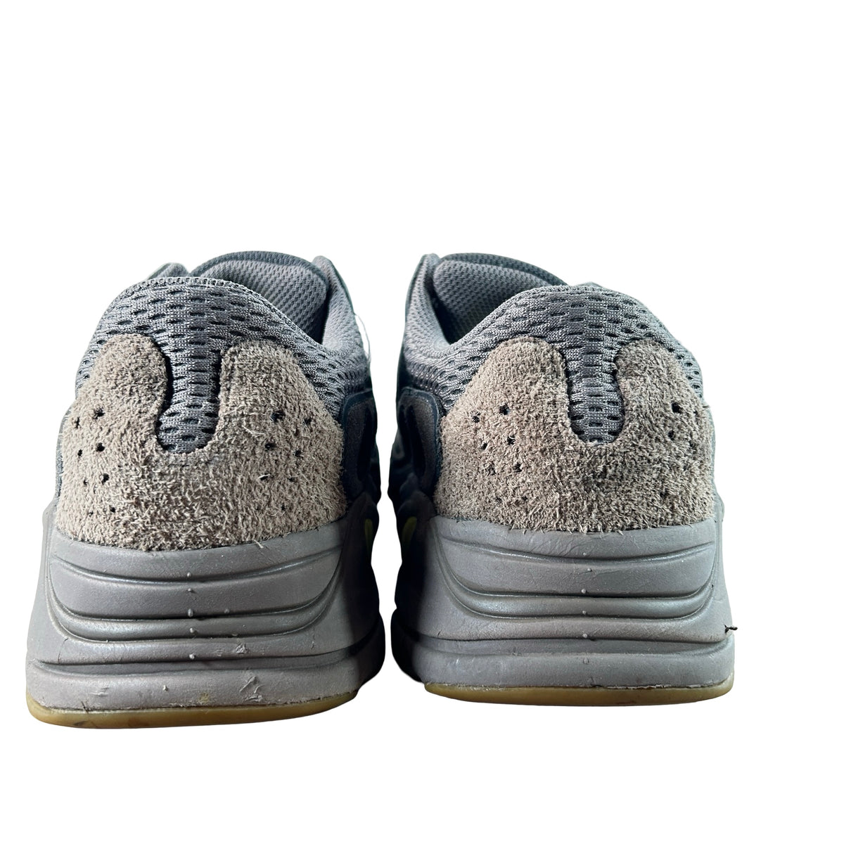 EE9614 Yeezy Boost 700 Mauve [USED] - 6 M (Used2)