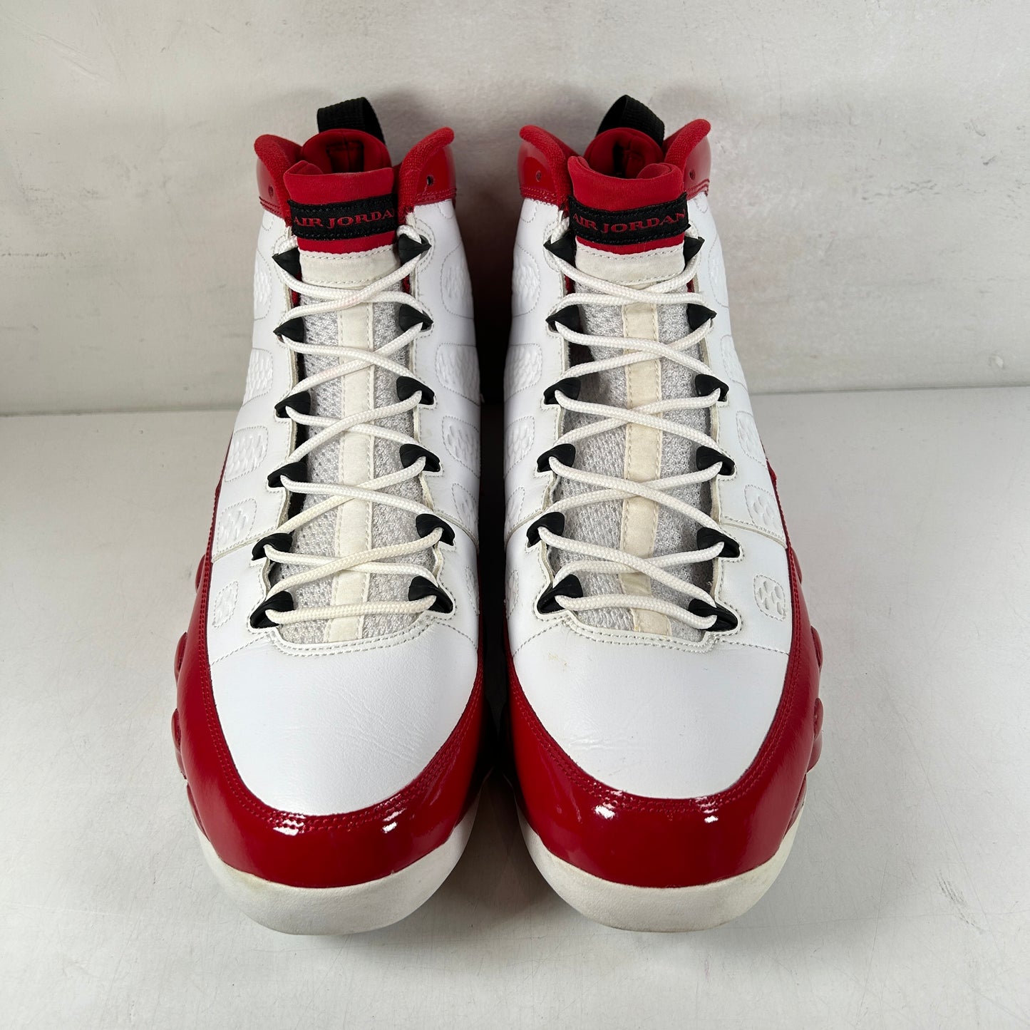 302370 160 Jordan 9 Retro White Gym Red [USED] - 13 M (Used) (No Box)