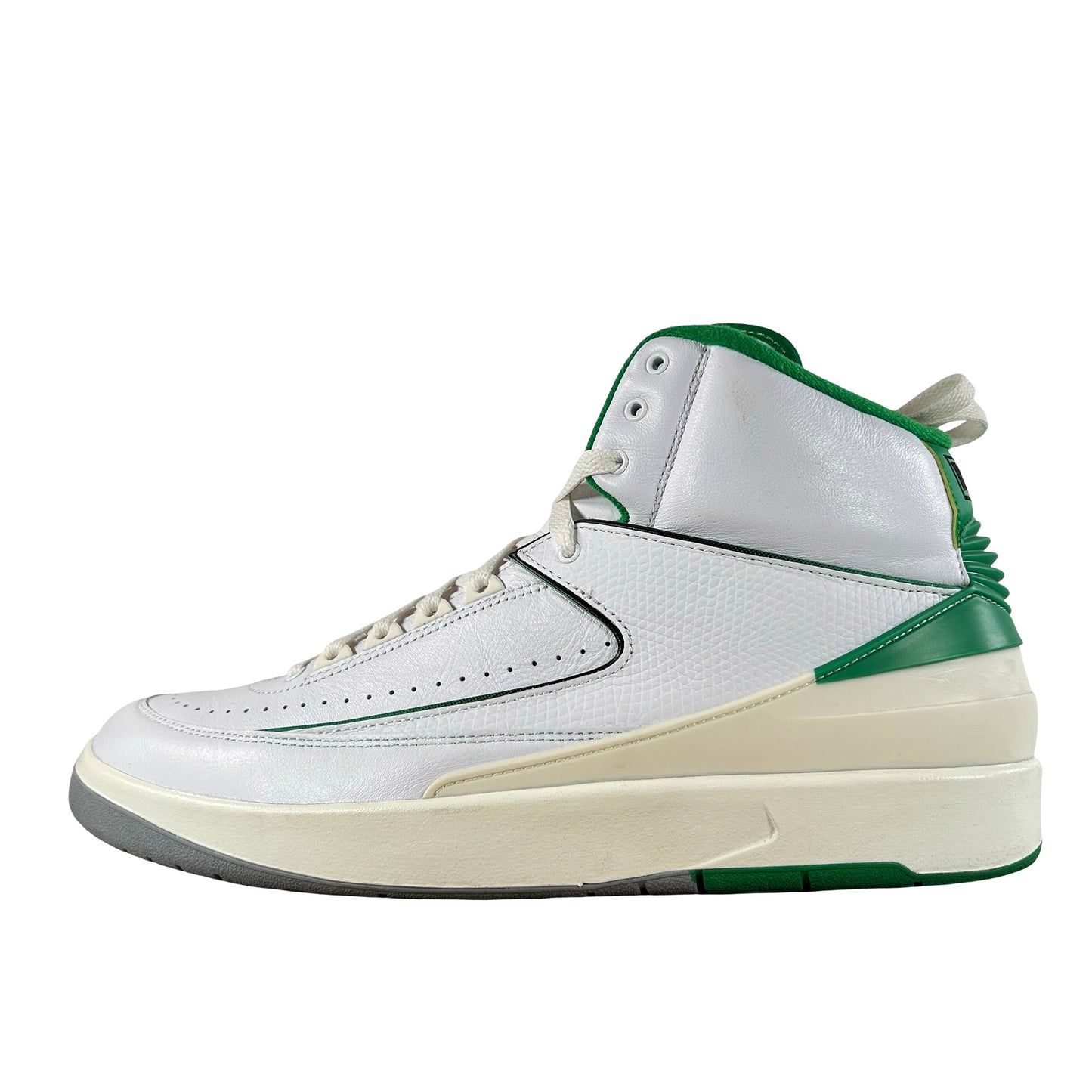 DR8884 103 Jordan 2 Retro Lucky Green - 12.5 M (Used)