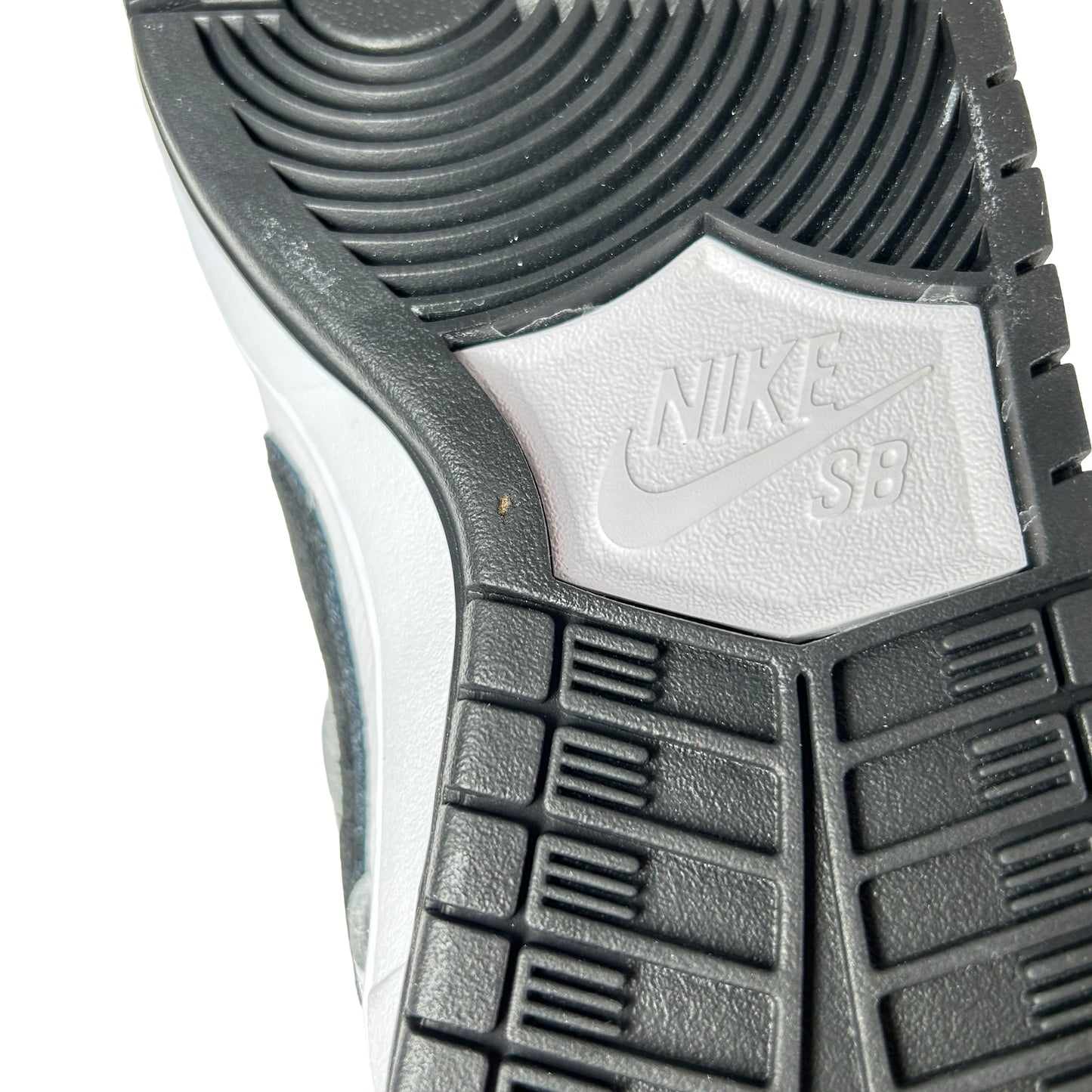 HF3704 100 Nike SB Dunk Low White Black [CONDITIONAL] - 10 M (Small Mark on Left Sole)