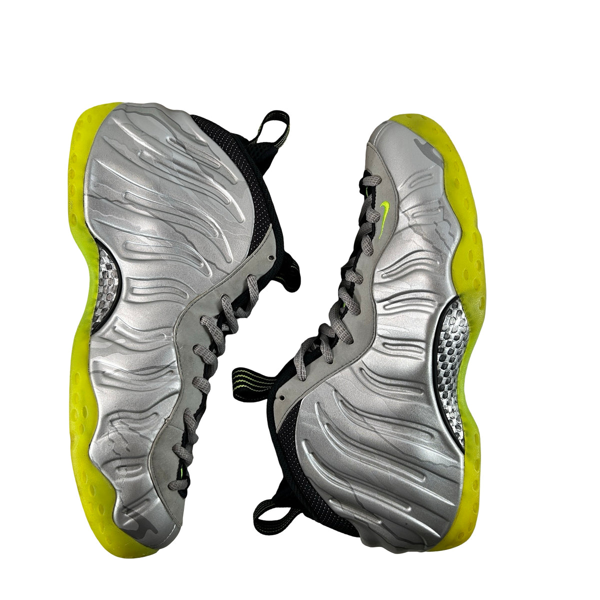 575420 004 Nike Air Foamposite One Silver Volt Camo [USED] - 11 M (Used)