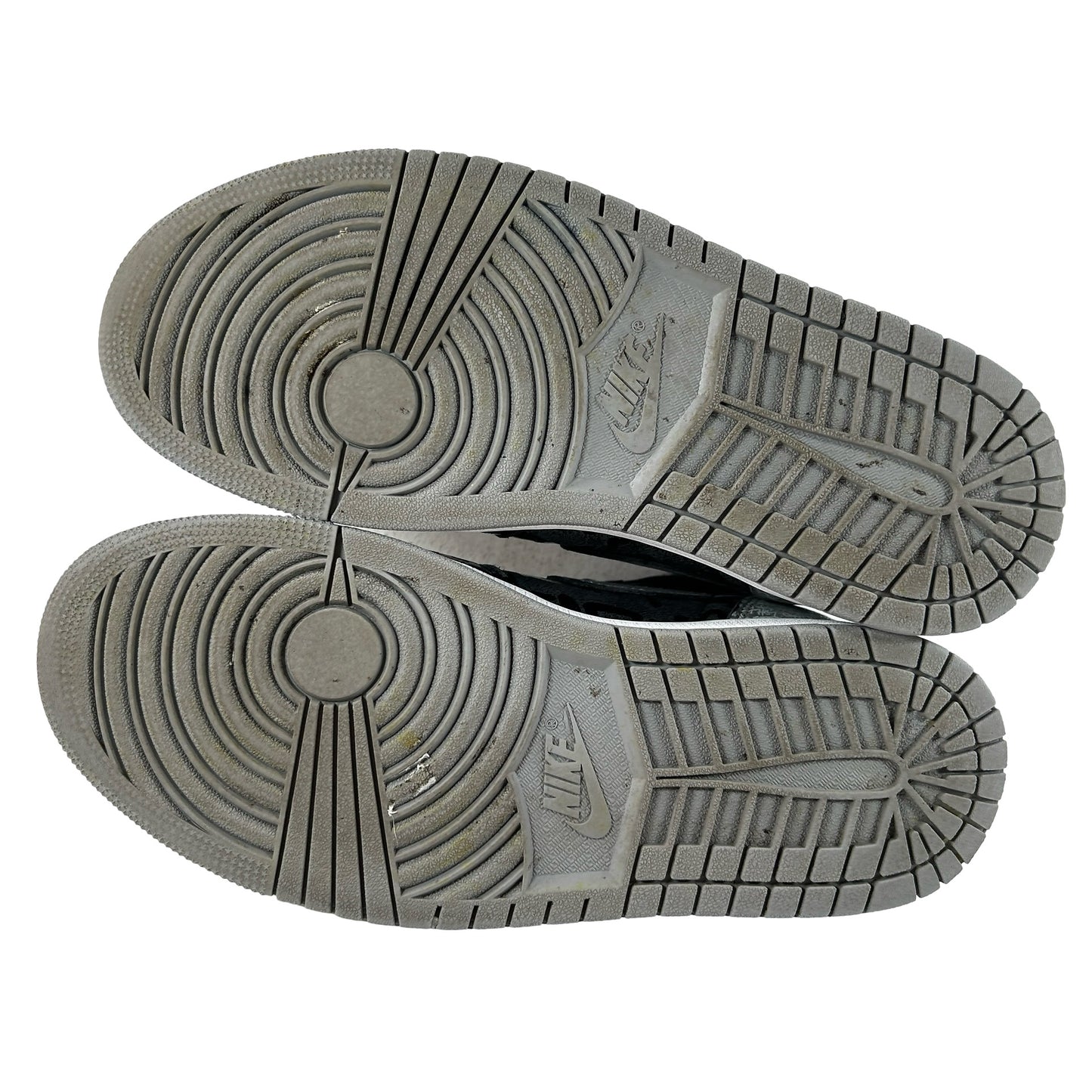 555088 036 Jordan 1 Retro High OG Rebellionaire [USED] - 7 M (Used)