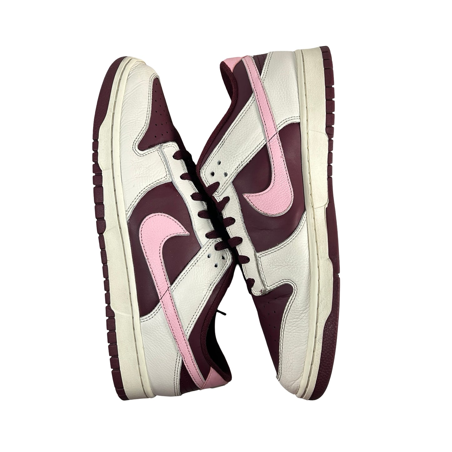 DR9705 100 Nike Dunk Low Retro PRM Valentine's Day (2023) [USED] - 13 M (Used)