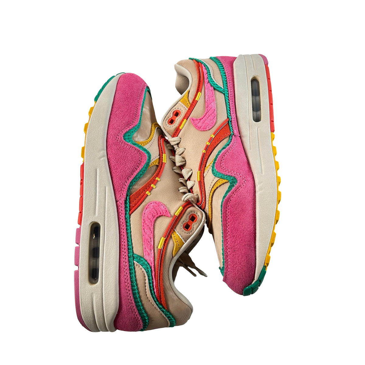 FN0598 200 Nike Air Max 1 Familia [USED] - 9 M (Used)