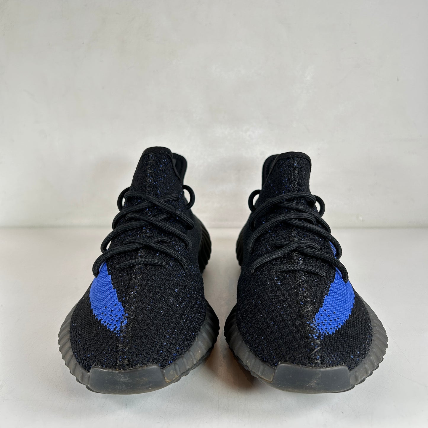 GY7164 adidas Yeezy Boost 350 V2 Dazzling Blue [USED] - 9.5 M (Used2)