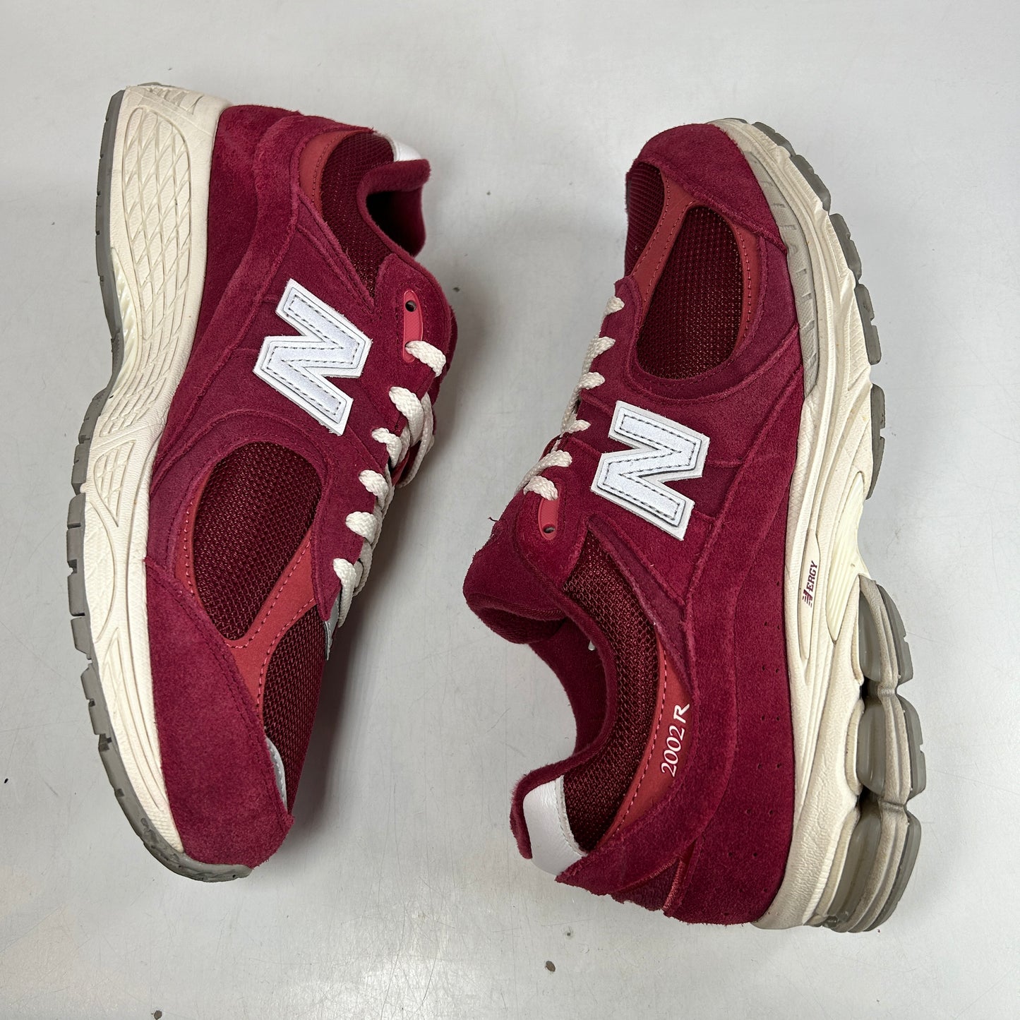 M2002RHA New Balance 2002R Bordeaux [USED] - 11 M (Used)