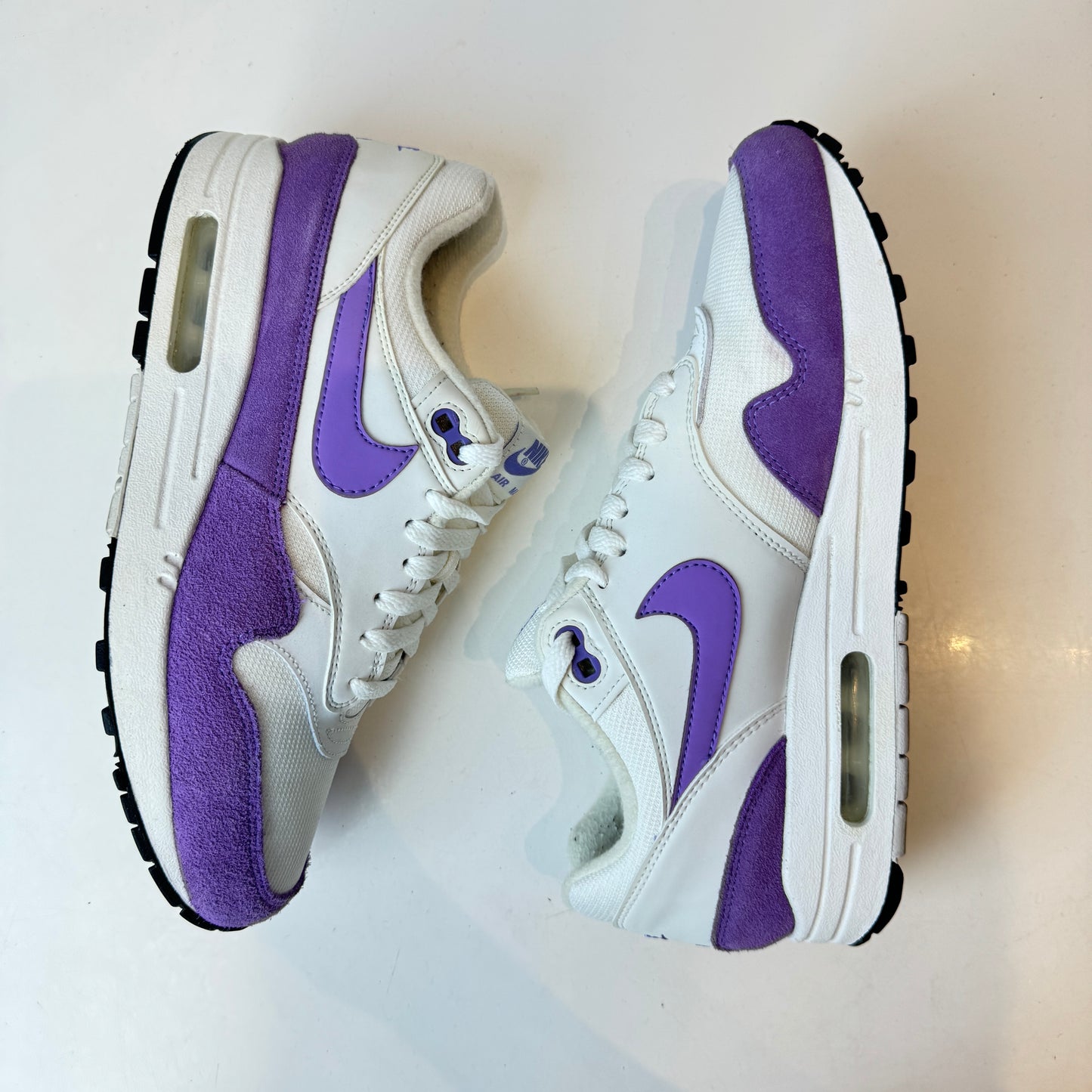 319986 118 Nike Air Max 1 Atomic Violet (Women's) [USED] - 10 W (Used)