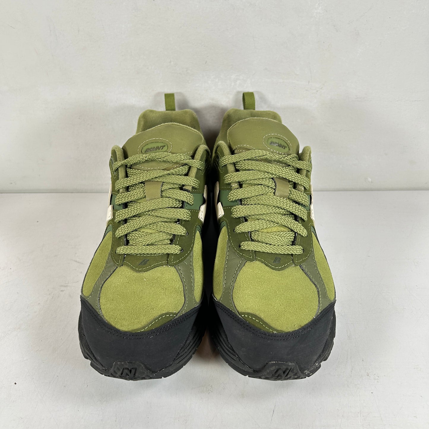 M2002RBB New Balance 2002R The Basement Moss Green [USED] - 7.5 M (Used)