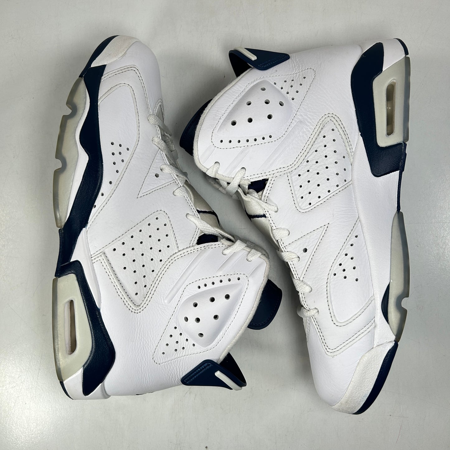 CT8529 141 Jordan 6 Retro Midnight Navy (2022) [USED] - 11 M (Used3)