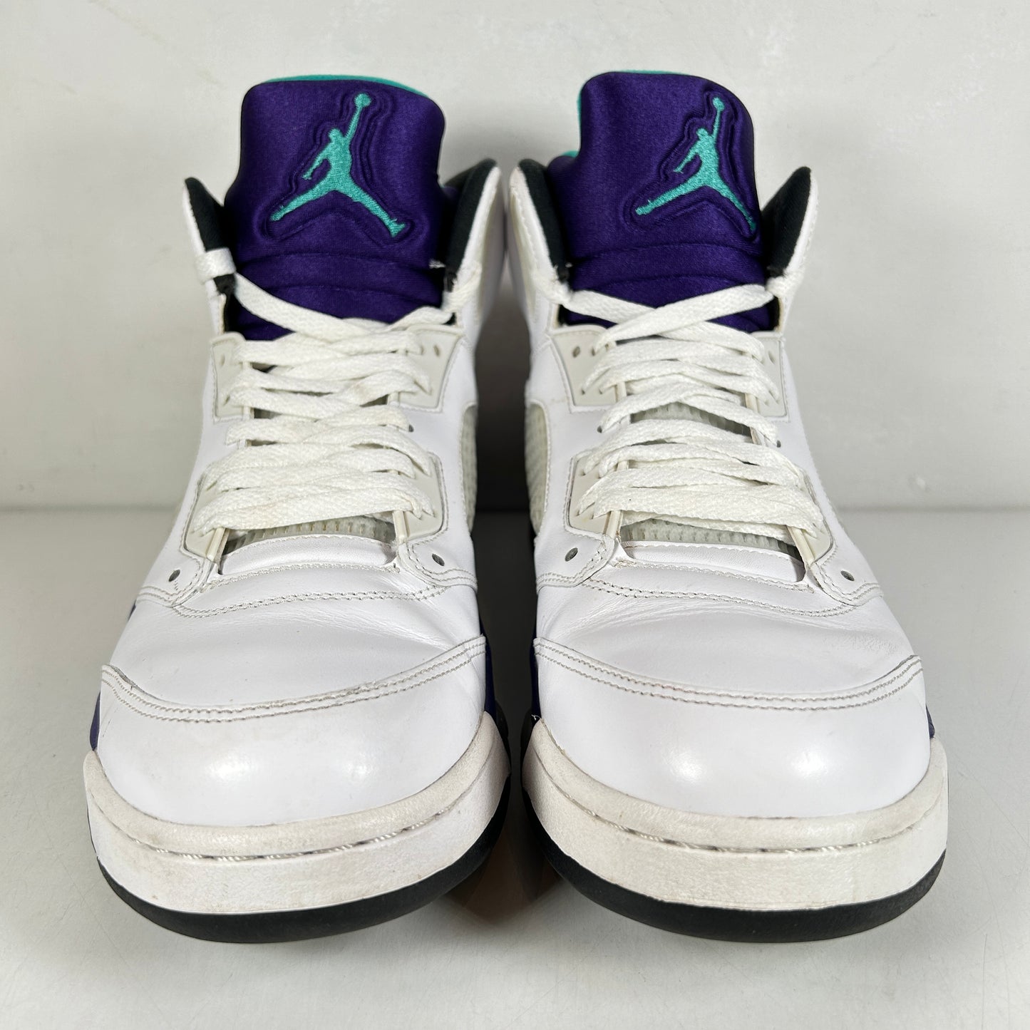 136027 108 Jordan 5 Retro Grape (2013) [USED] - 12 M (Used)