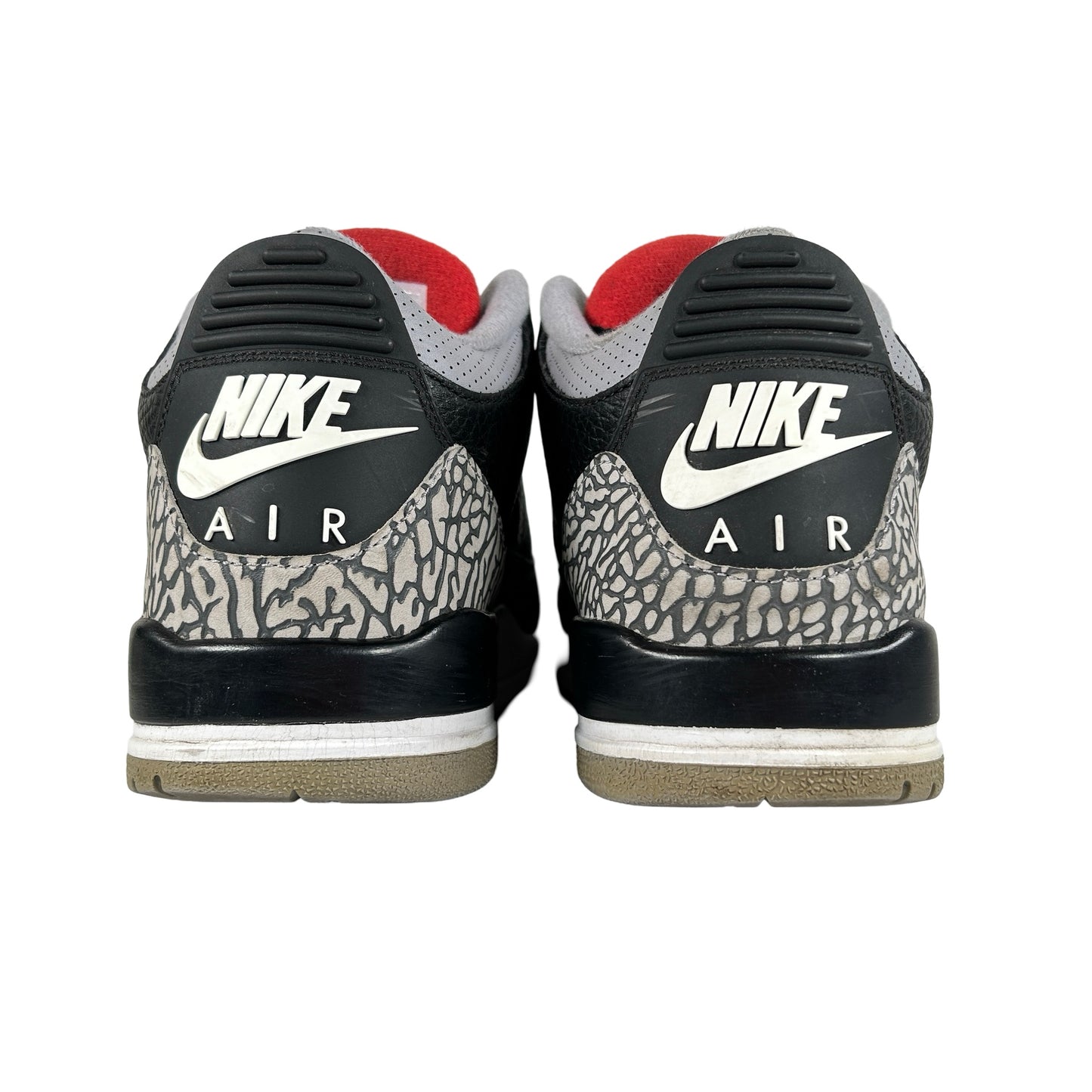 854262 001 Jordan 3 Black Cement 2018 [USED] - 8.5 M (Used4)