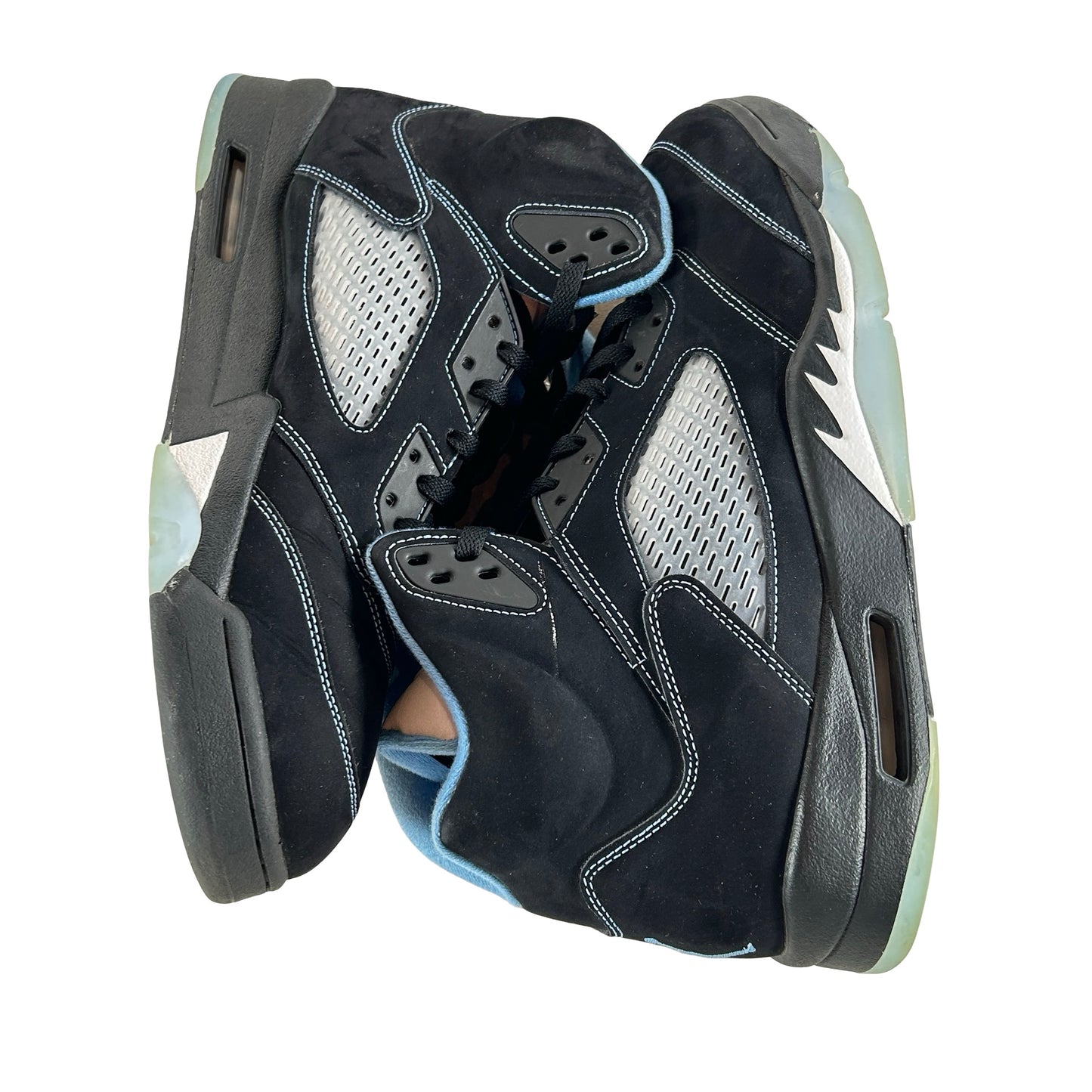 DD0587 008 Jordan 5 Retro Black University Blue (2026) [USED] - 13 M (Used2)