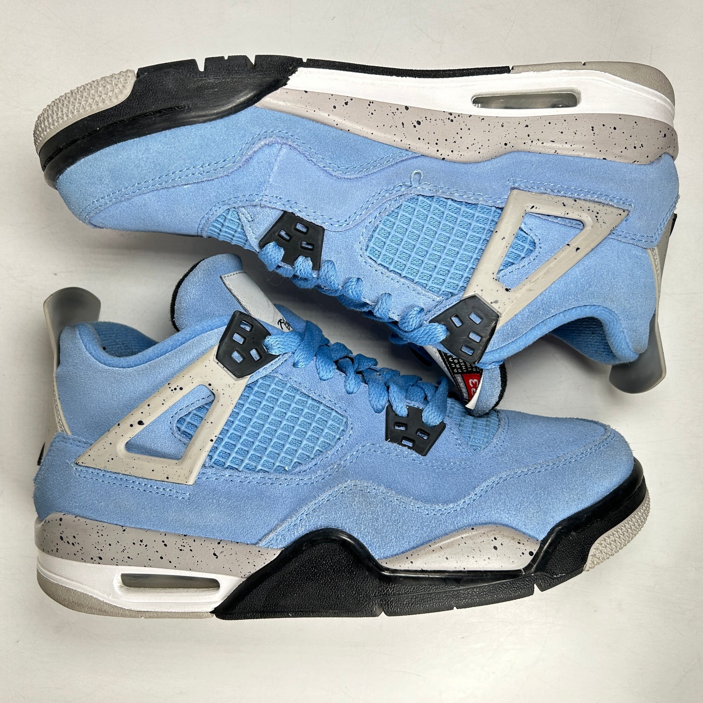 408452 400 Jordan 4 Retro University Blue (GS) [USED] - 6.5 Y (VNDS)