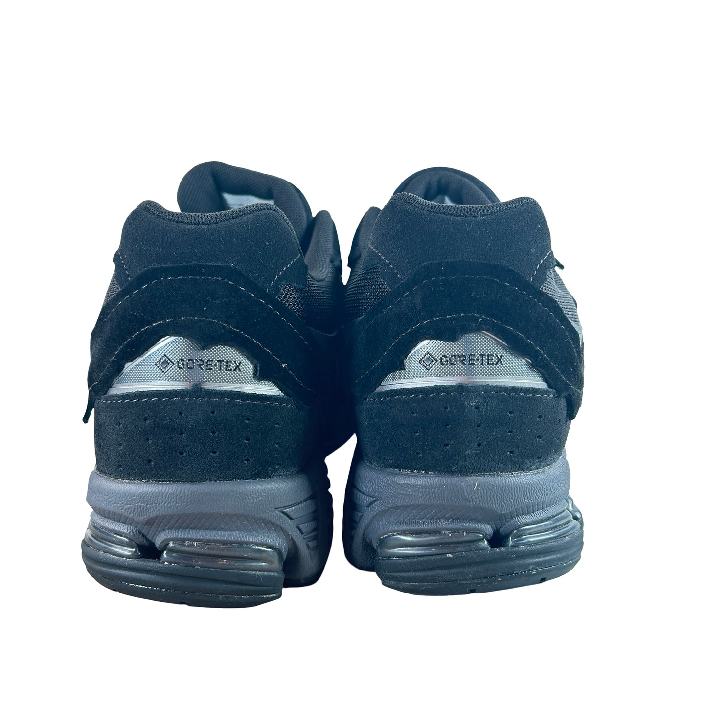 U20023MB New Balance 2002R Gore-Tex Protection Pack Black Magnet [USED] - 11 M (Used)