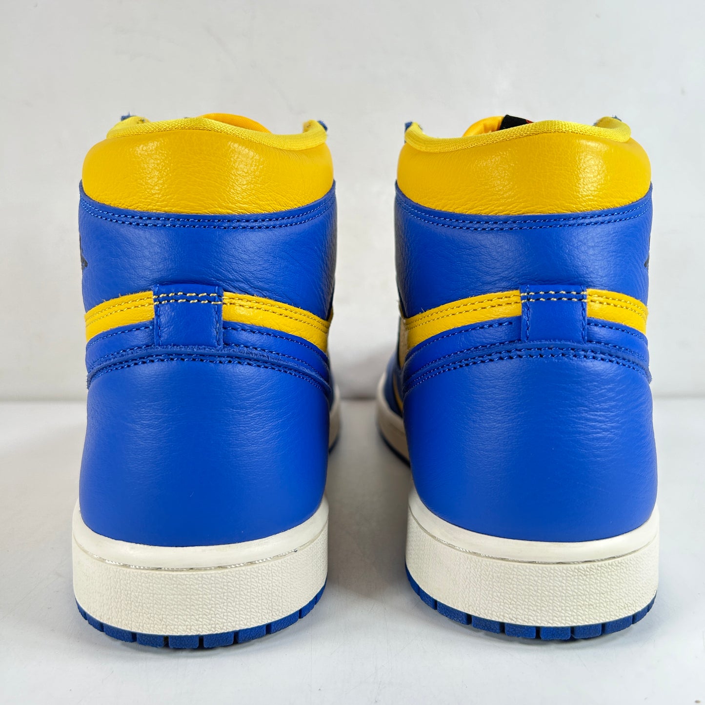 FD2596 700 Jordan 1 Retro High OG Reverse Laney (Women's) [USED] - 11.5 W (Used)