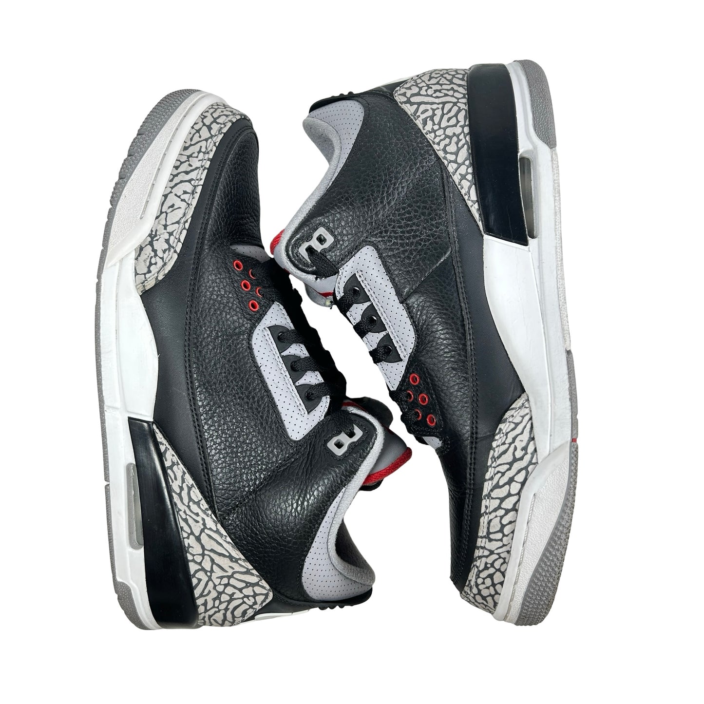 854262 001 Jordan 3 Black Cement 2018 [USED] - 11 M (Used5)
