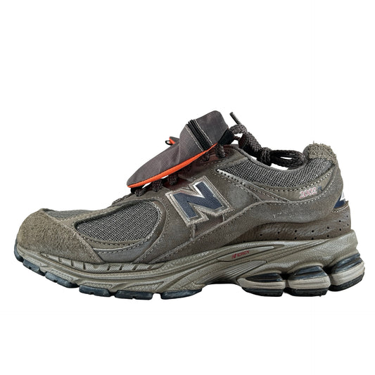 M2002RVA New Balance 2002R Grey Brown Pouch [USED] - 5 M (Used)