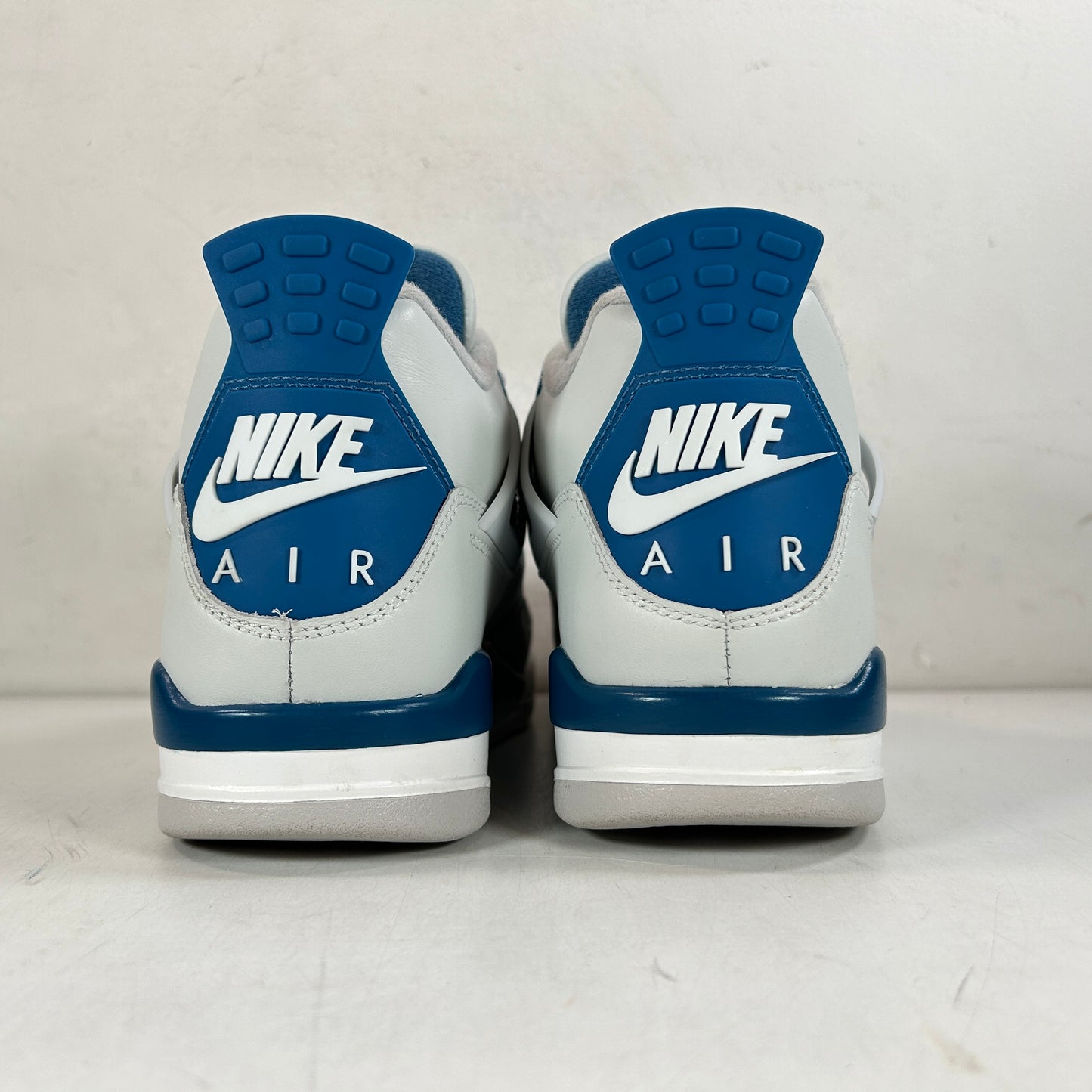 FV5029 141 Jordan 4 Retro Military Blue (2024) [USED] - 7 M (Used)