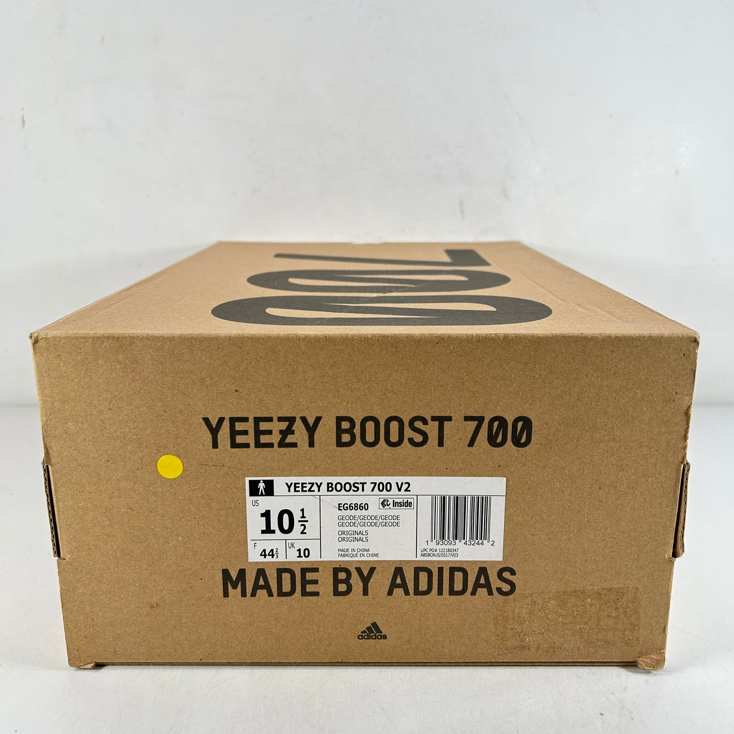 EG6860 Adidas Yeezy Boost 700 V2 Geode [USED] - 10.5 M (Used)