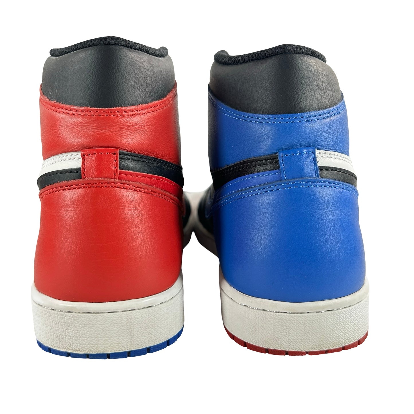 555088 026 Jordan 1 Retro Top 3 [USED] - 12 M (Used2)