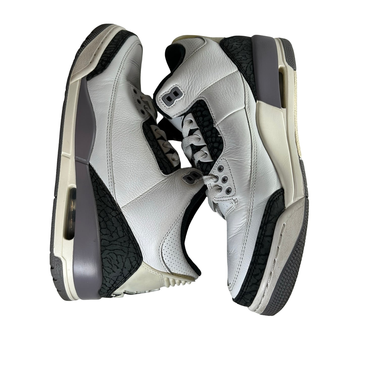 CT8532 106 Jordan 3 Retro Cement Grey [USED] - 9 M (Used2) (No Box2)