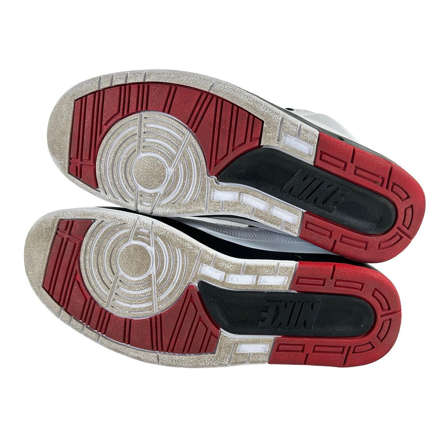 DX2454 106 Jordan 2 Retro OG Chicago (2022) [USED] - 9 M (Used3)