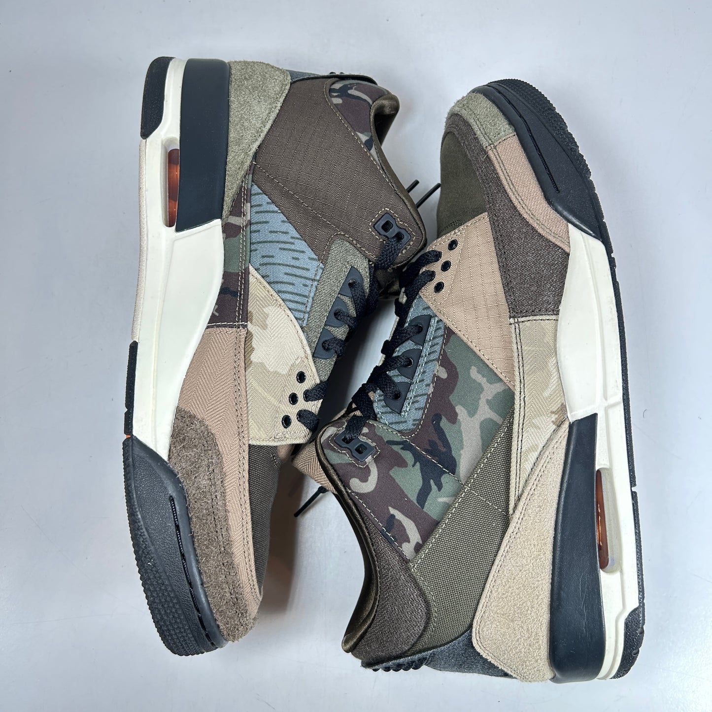 DO1830 200 Jordan 3 Retro Patchwork Camo [USED] - 11.5 M (Used)