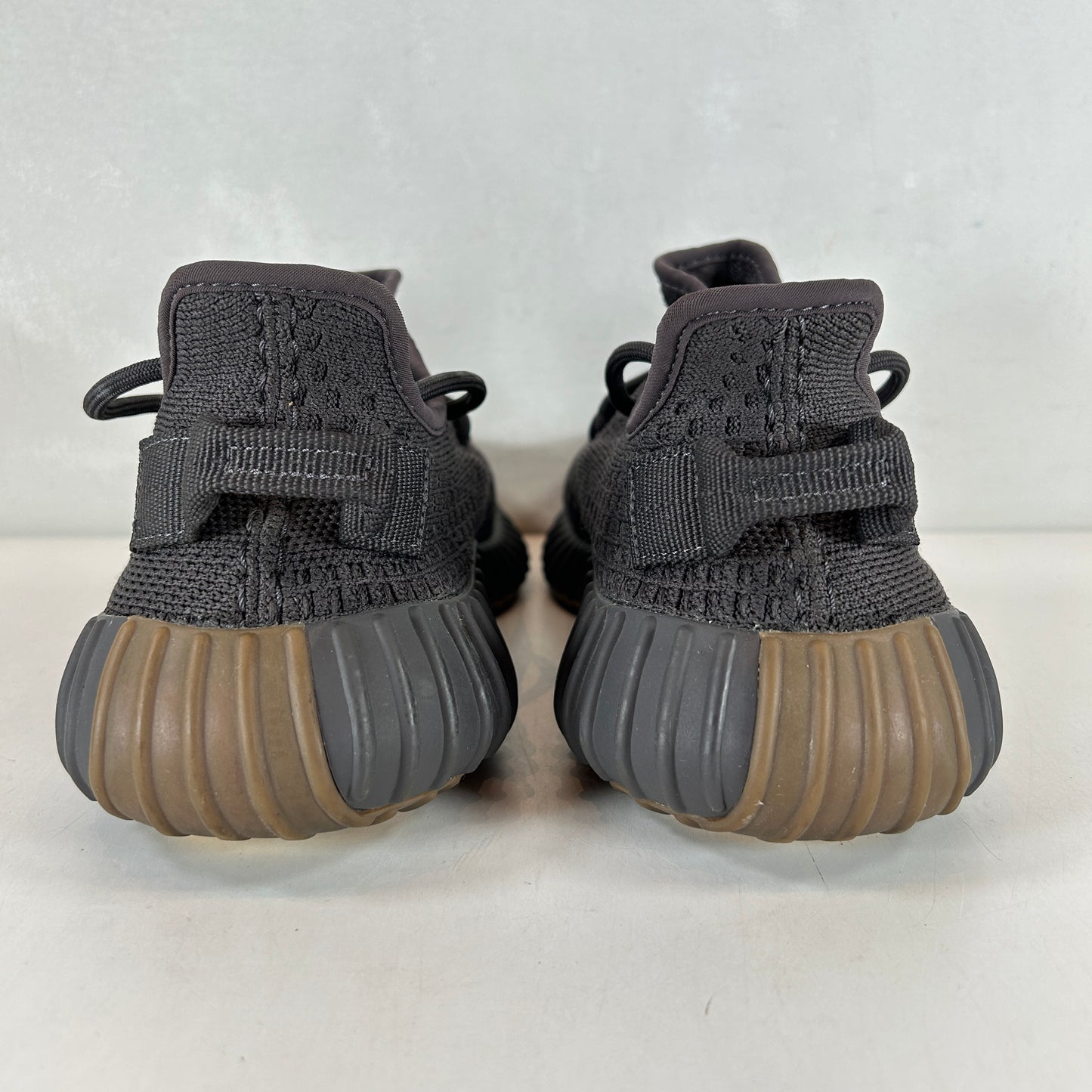 FY2903 adidas Yeezy Boost 350 V2 Cinder [USED] - 6.5 M (Used)