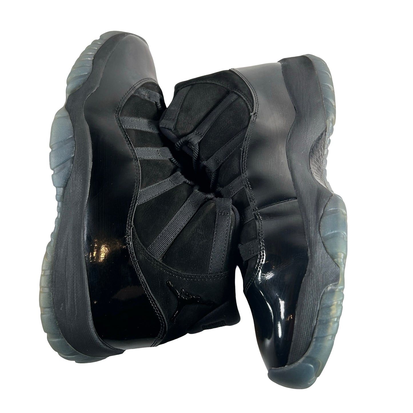 378037 005 Jordan 11 Retro Cap and Gown [USED] - 13 M (Used)