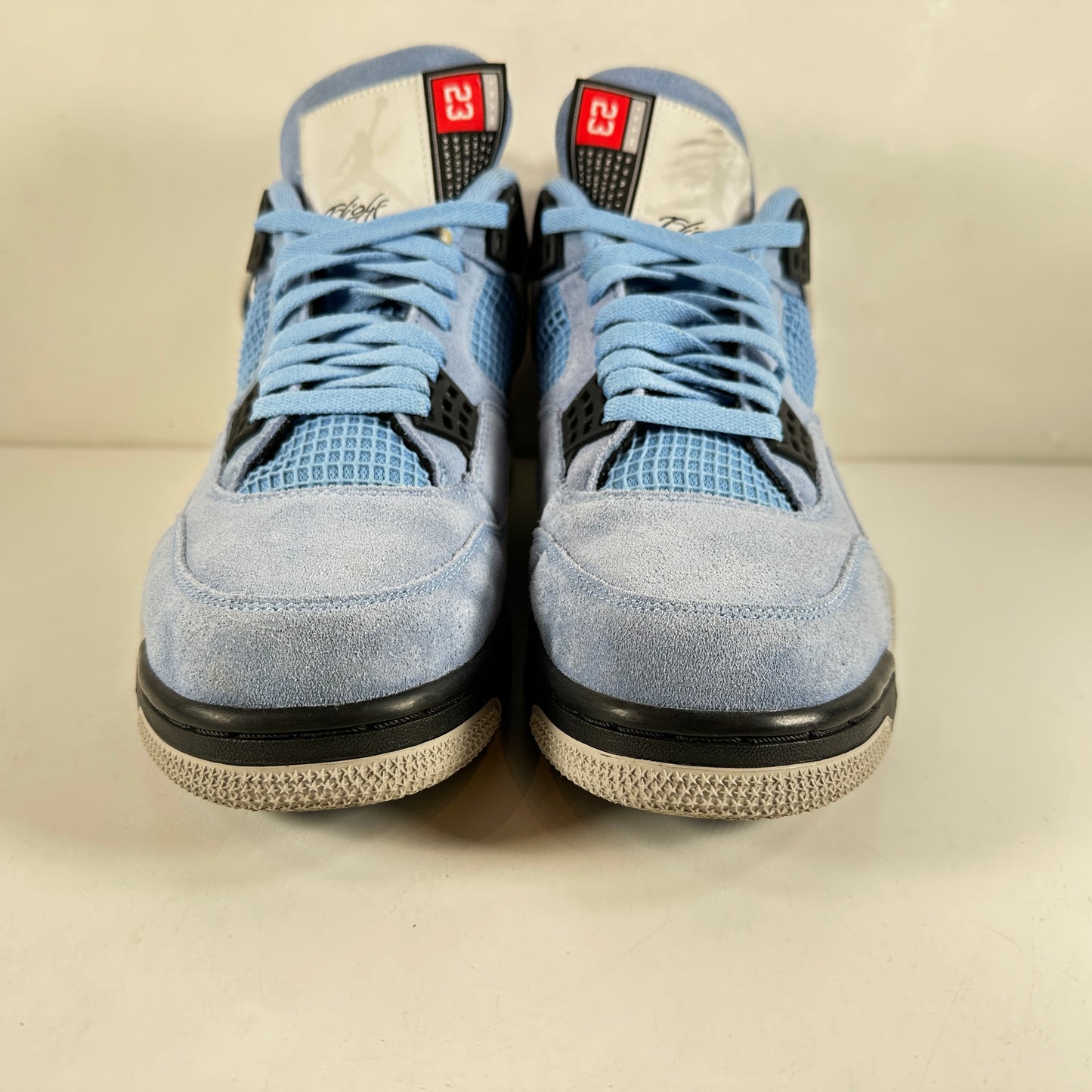 CT8527 400 Jordan 4 University Blue [USED] - 11.5 M (Used)
