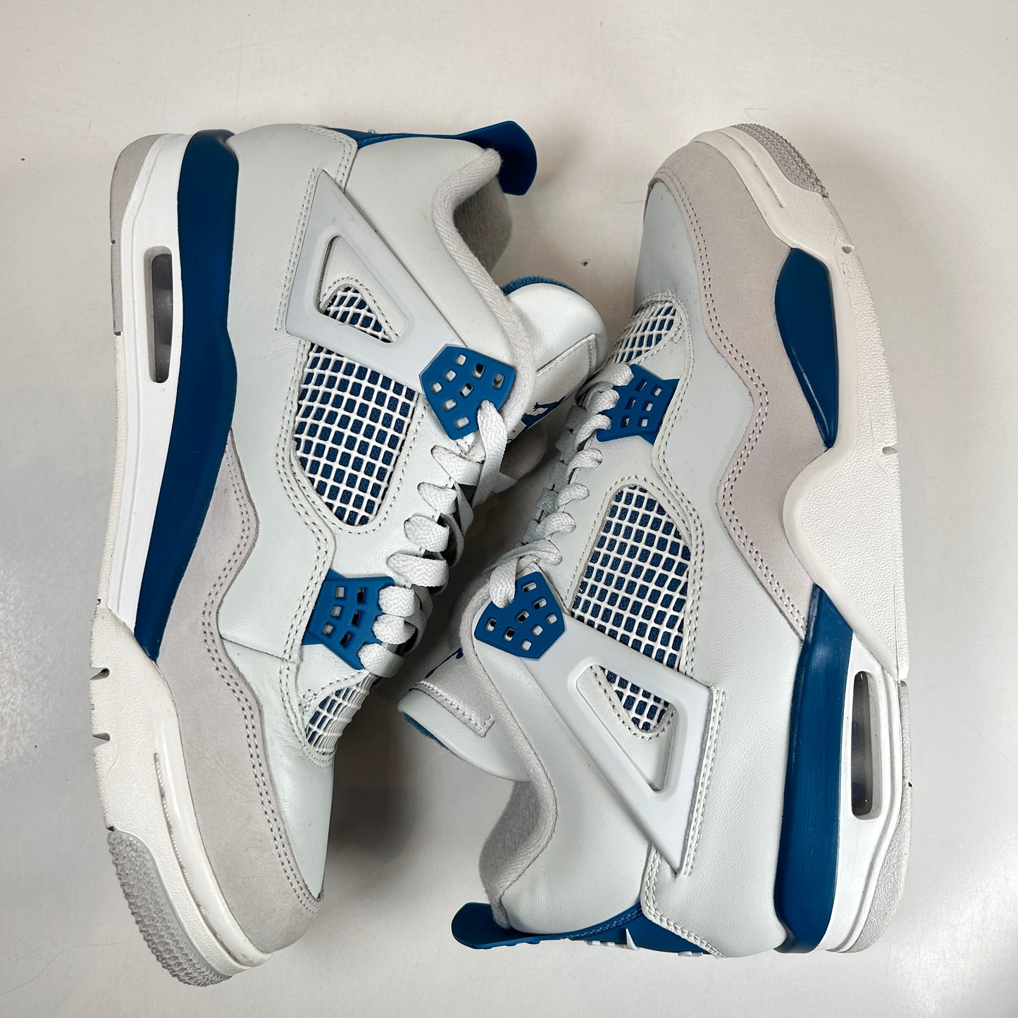 FV5029 141 Jordan 4 Retro Military Blue (2024) [USED] - 8.5 M (Used)