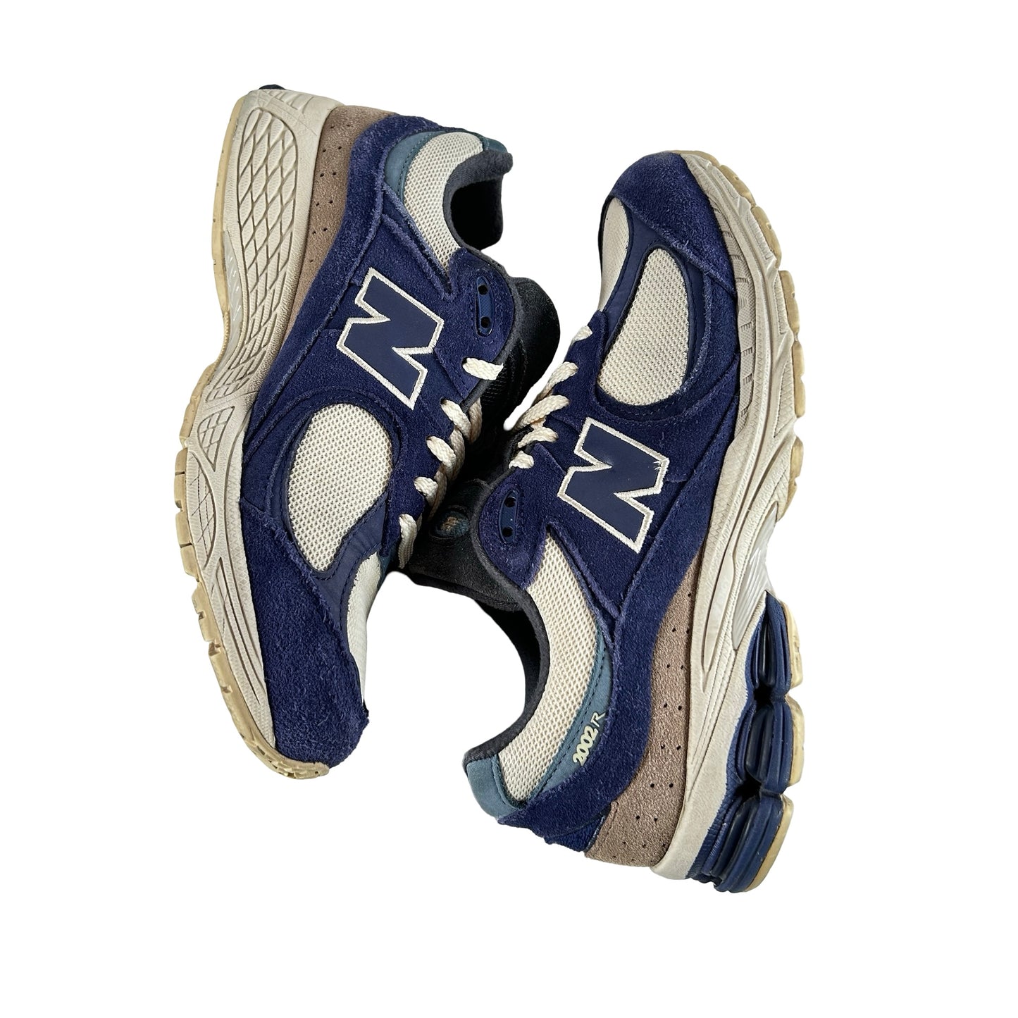 M2002RG New Balance 2002R Light Cream Purple [USED] - 8.5 M (Used)