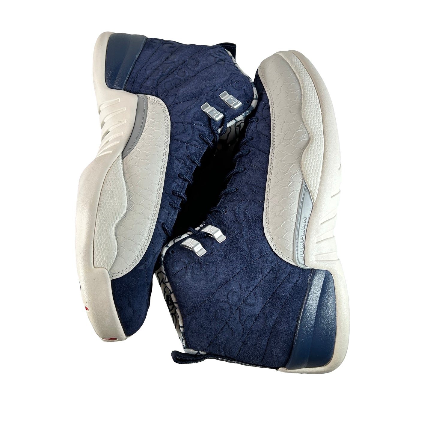 BV8016 445 Jordan 12 Retro International Flight [USED] - 11.5 M (Used)