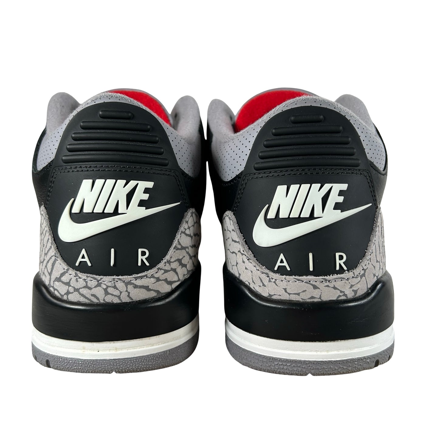 DN3707 010 Jordan 3 Retro OG Black Cement (2024) [USED] - 10.5 M (Used26)