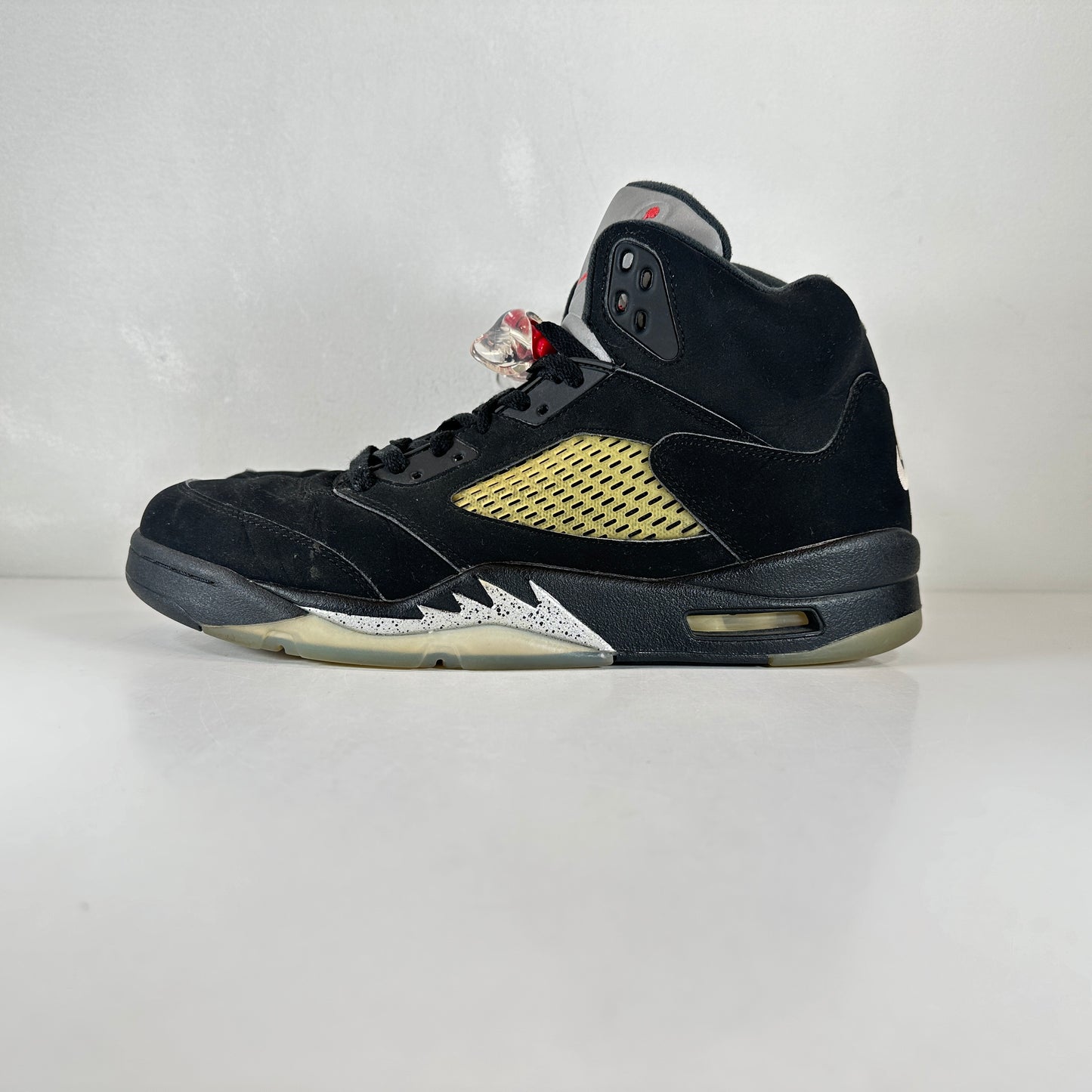 845035 003 Jordan 5 Retro Black Metallic (2016) [USED] - 11 M (Used) (No Box) (Replacement Insoles)