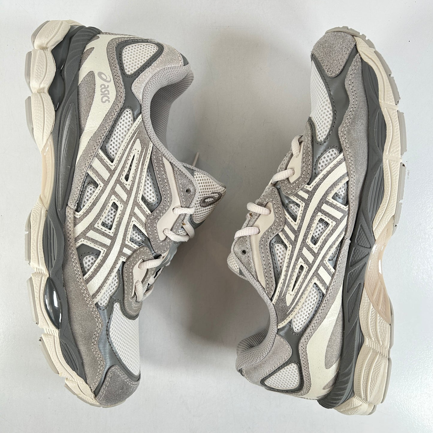 1201A789 103 ASICS Gel-NYC Oyster Grey [USED] - 9.5 M (Used)