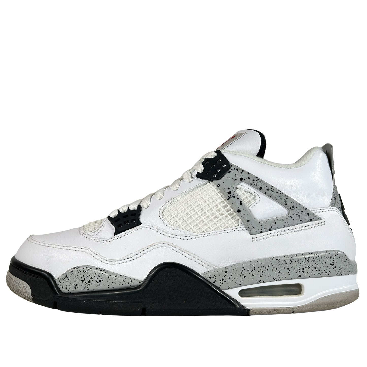 840606 192 Jordan 4 White Cement [USED] - 10.5 M (Used4)